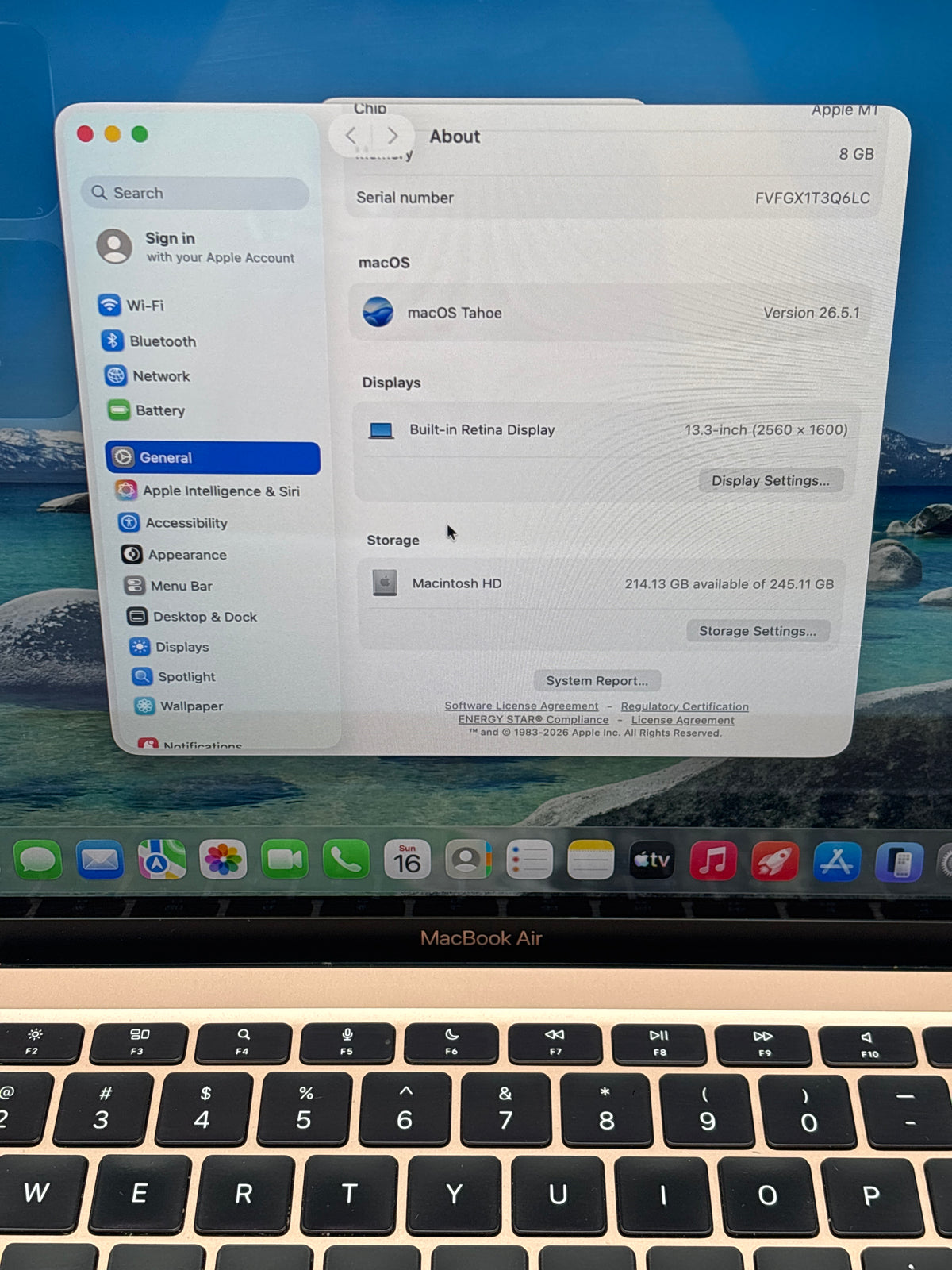 Apple MacBook Air 13" A2337 Apple M1 8GB RAM 256GB SSD Gold - READ