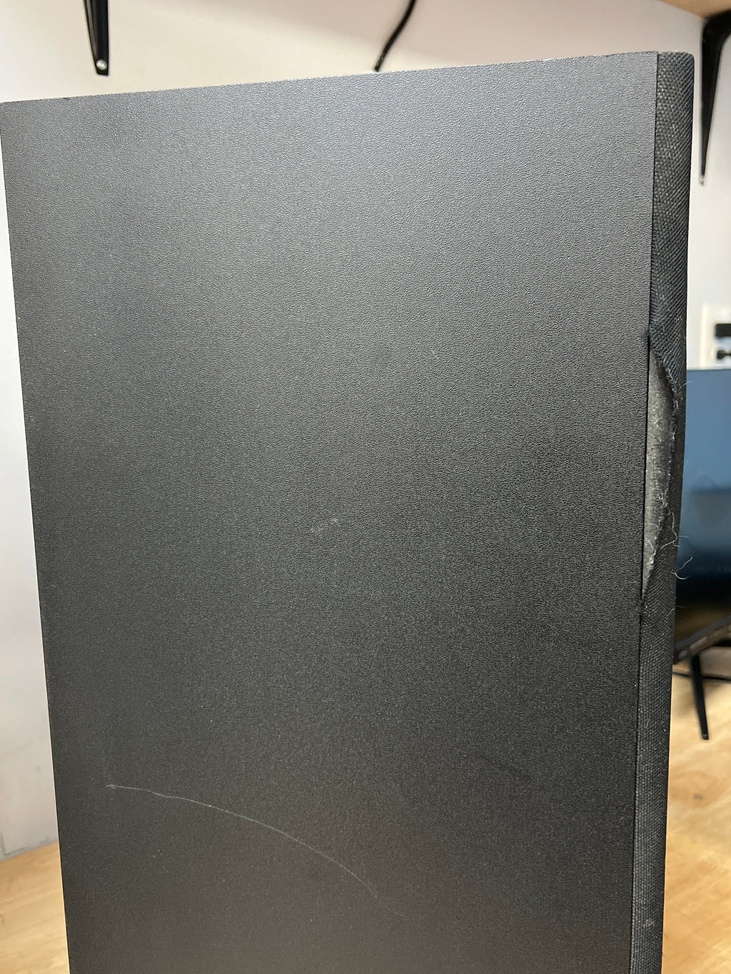 Mirage OM-C3-1 Center Channel Home Theater Speaker - Used