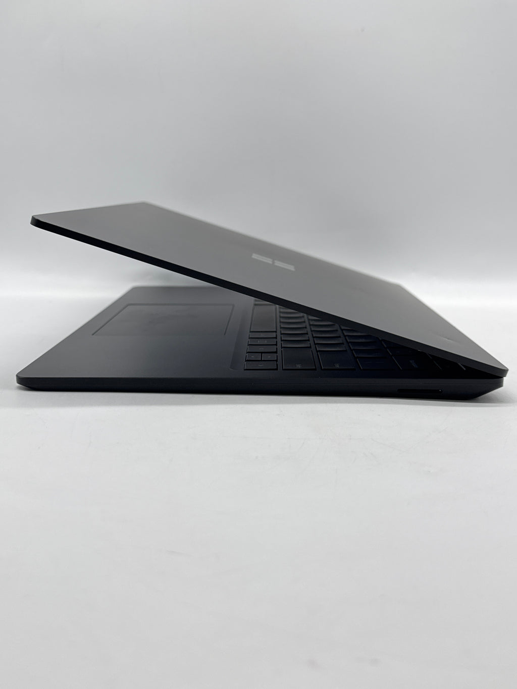 Microsoft Surface Laptop 3 1868 13" Intel Core i5-1035G7 8GB RAM 256GB SSD Black - Used