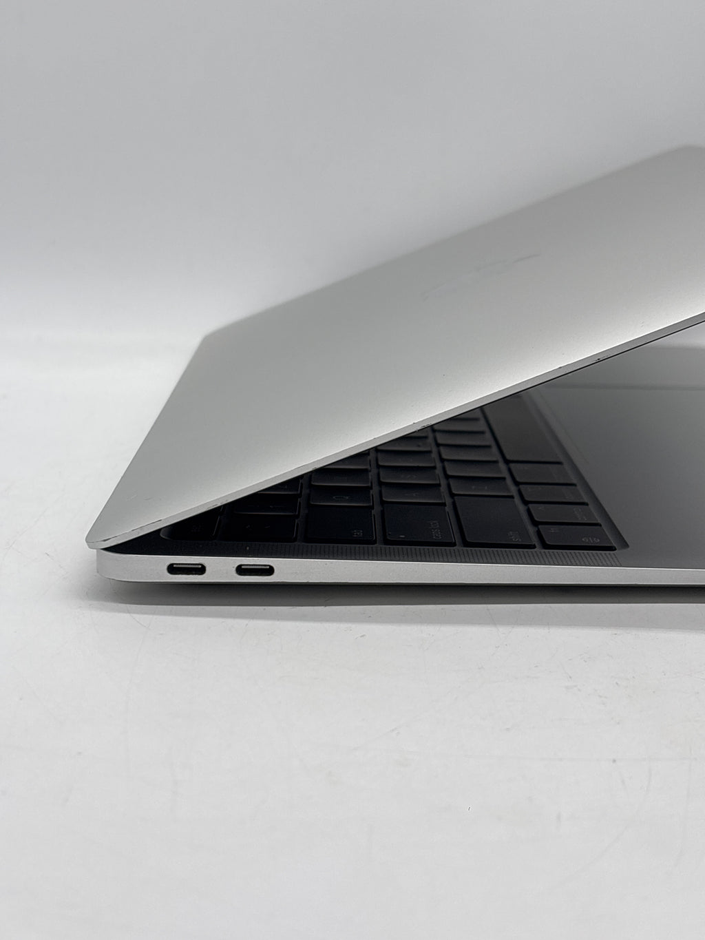 Apple MacBook Air 13" A2337 M1 8GB RAM 256GB SSD Silver - Bad Display