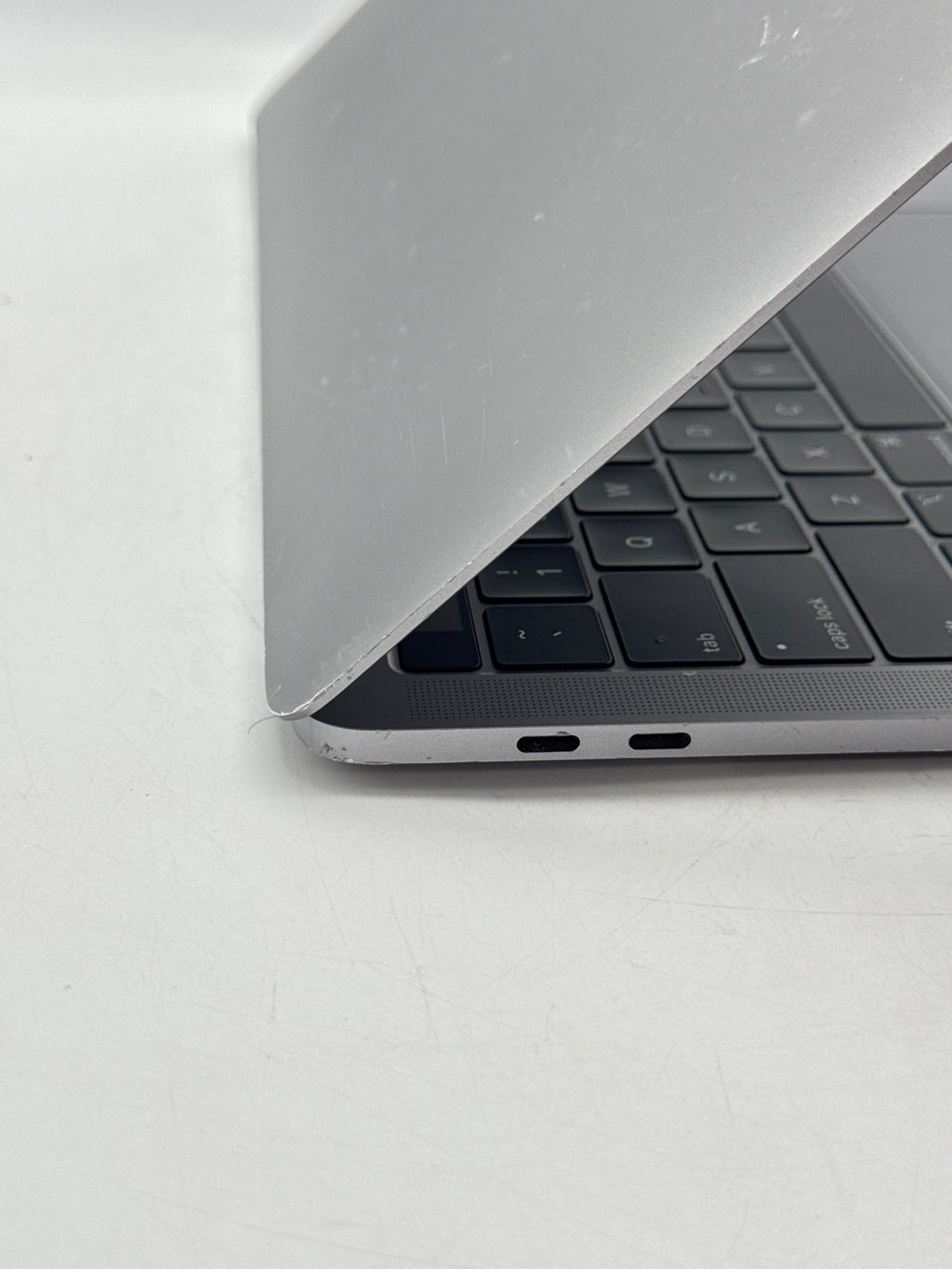 Apple MacBook Pro 13" A1989 2018 i5 8GB 256GB - Stuck at Logo