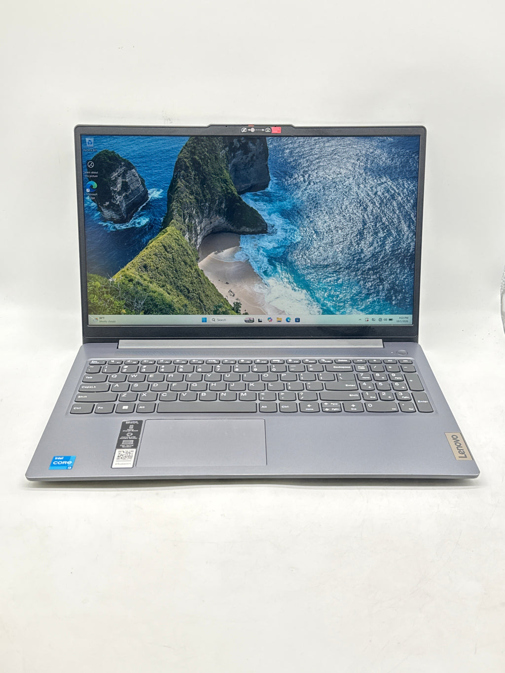 Lenovo IdeaPad Slim 3 15IAN8 Core i3 N305 8GB RAM 128GB SSD 15in - Used