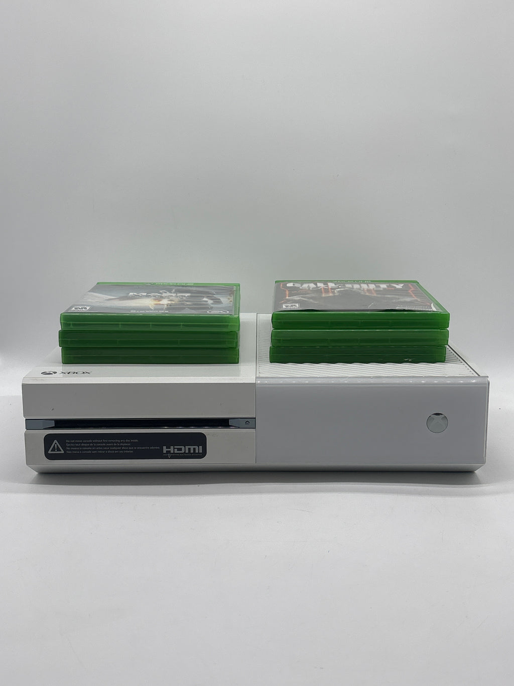Microsoft White Xbox One (1540) 500GB Console & Games Only - Used