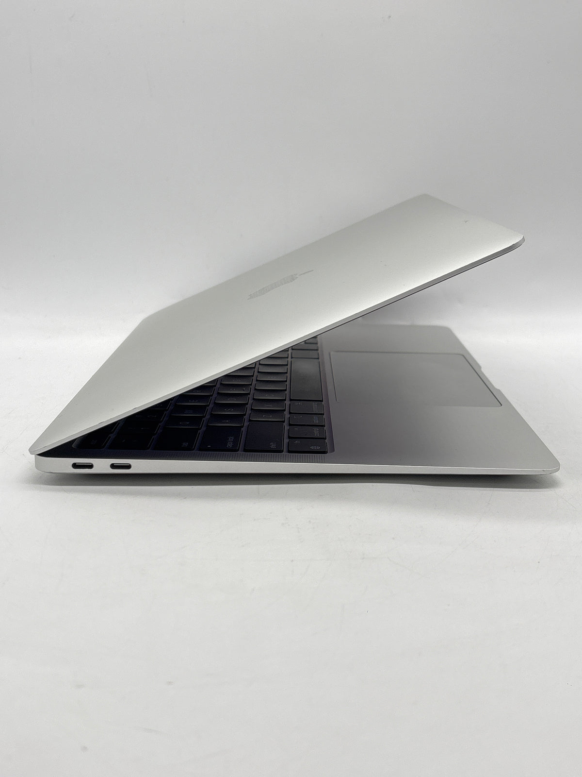 Apple MacBook Air 13" A2337 M1 8GB RAM 256GB SSD Silver - Used
