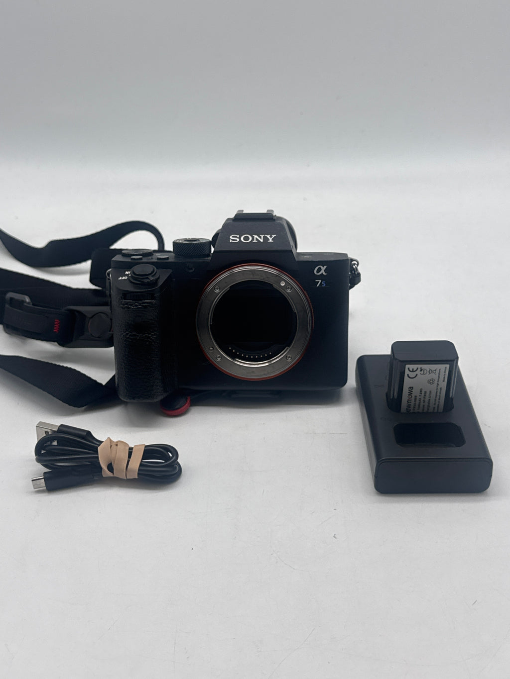 Sony Alpha a7S II ILCE-7SM2 12.2MP Camera shutter count 5100
