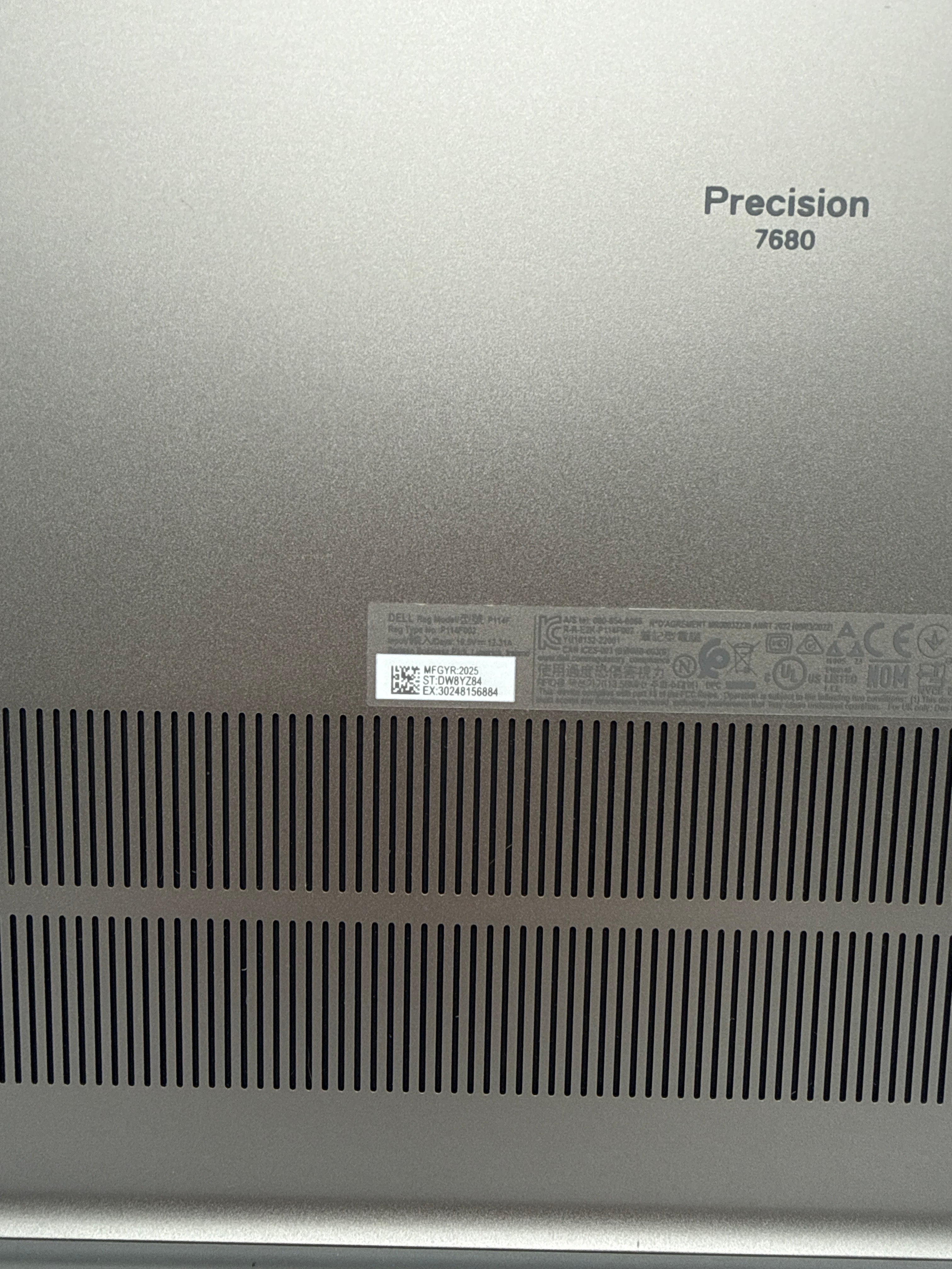 Dell Precision 7680 i9-13950HX 64GB RAM 1TB SSD RTX 3500 ADA