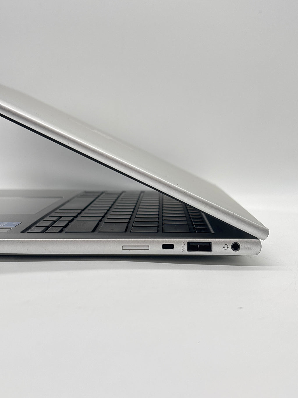 HP EliteBook 840 G10 i5-1335U 16GB RAM 256GB SSD - For Parts (Read DESC)