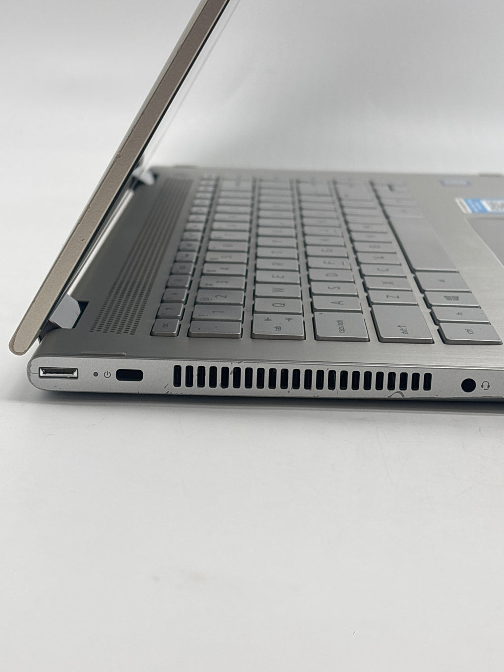 HP Pavilion x360 Convertible i5-8250U 8GB RAM 128GB SSD - Used