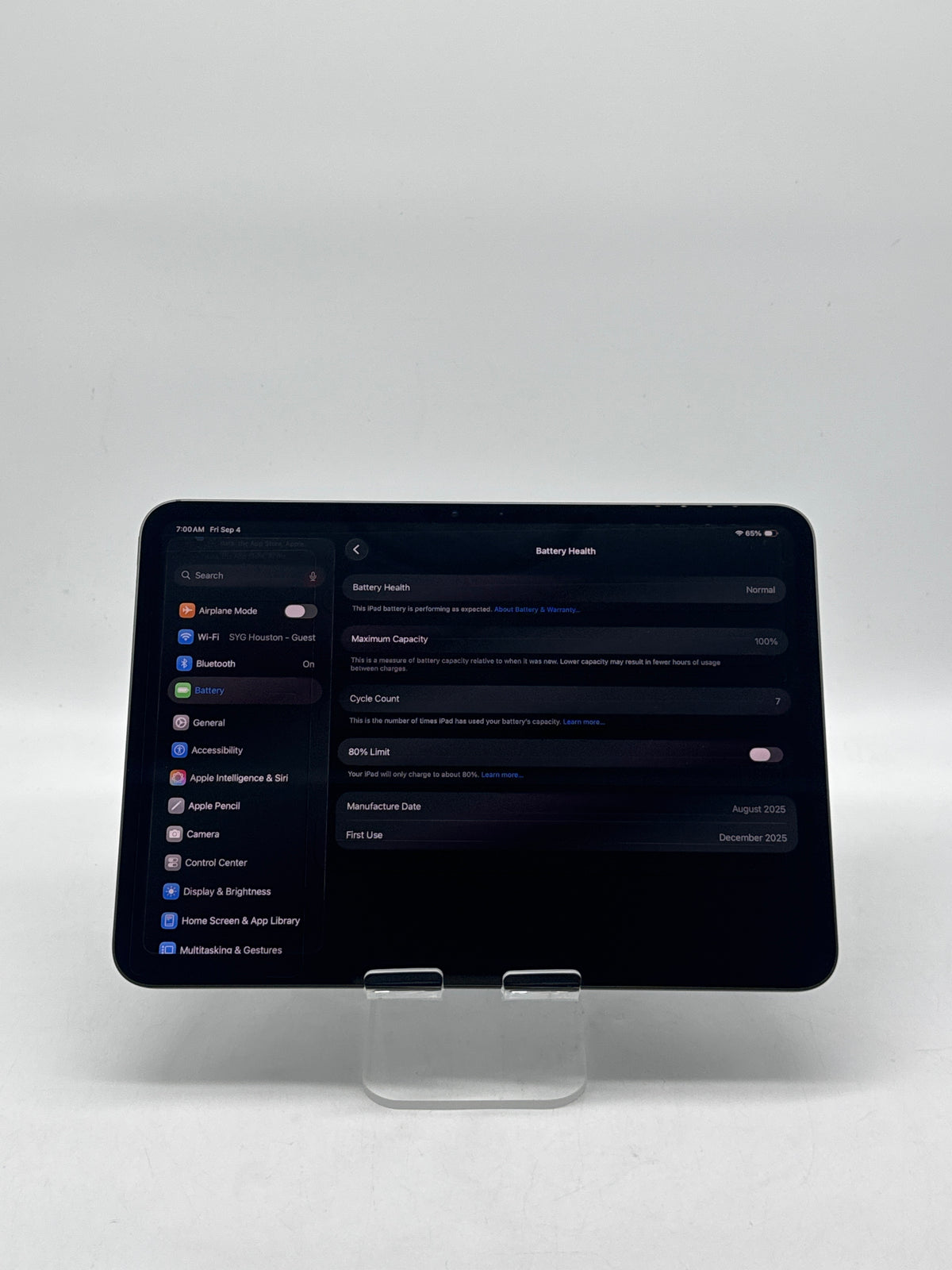 Apple iPad Pro 11" M5 256GB Wi-Fi Space Black - Used