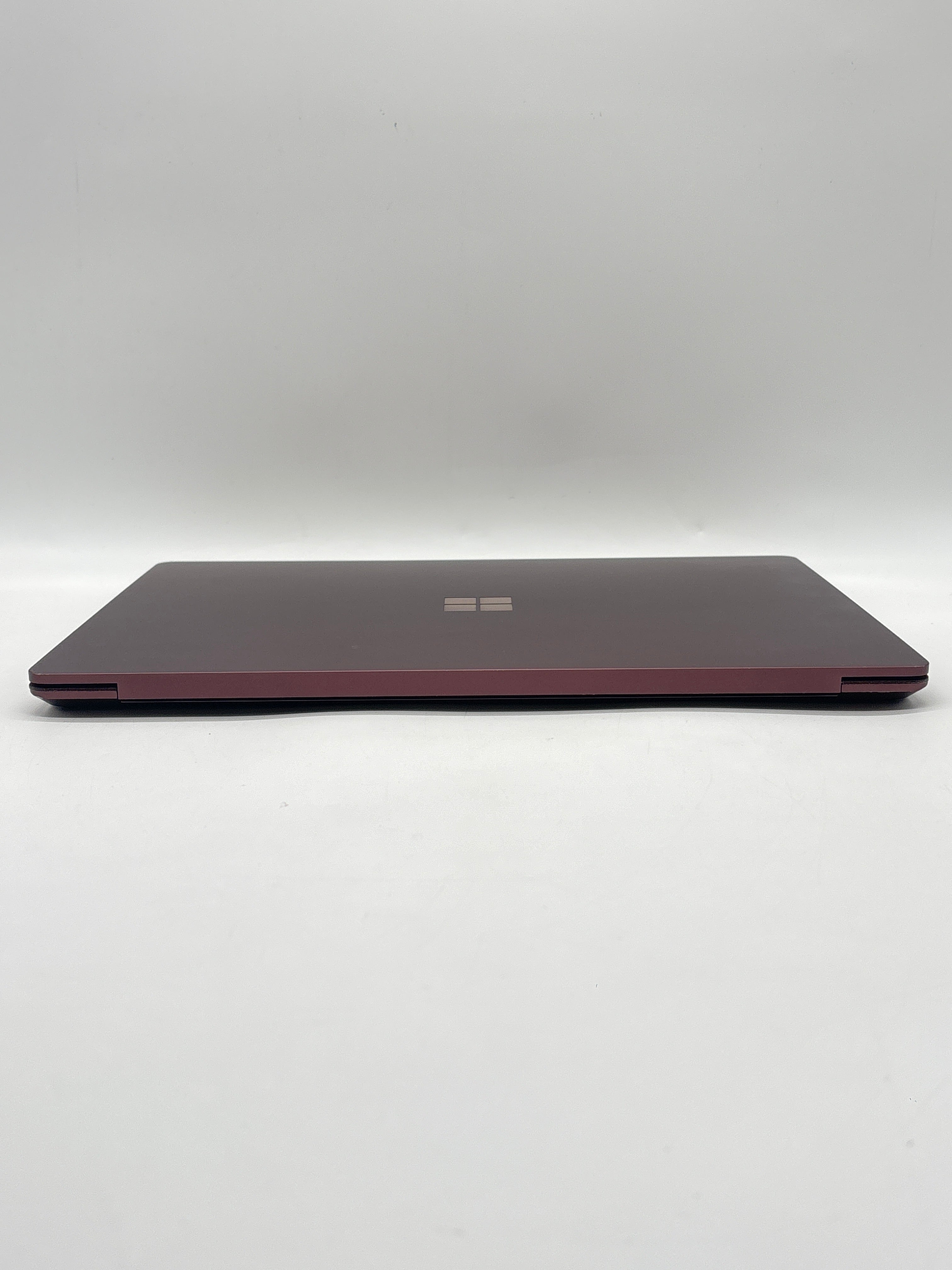 Microsoft Surface Laptop 1769 i7-7660U 8GB RAM 256GB SSD