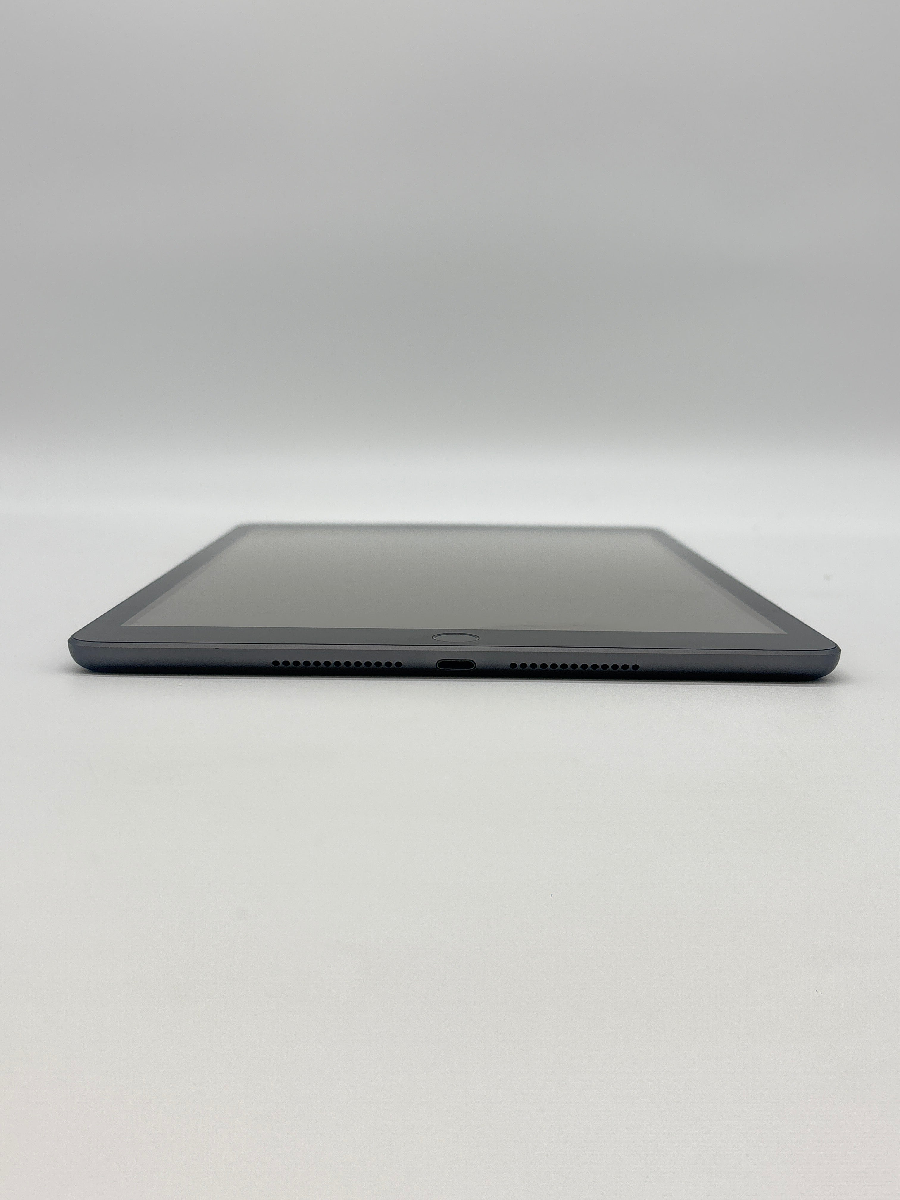 Apple iPad (8th Gen) 128GB Space Gray Unlocked Used