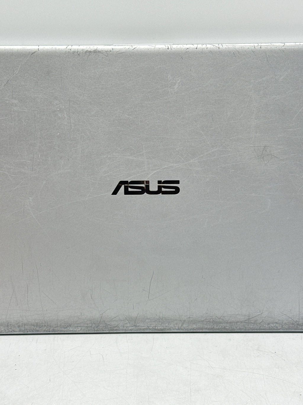 Asus VivoBook M712D 17.3in Ryzen 3 3250U 4GB RAM 256GB SSD - Used