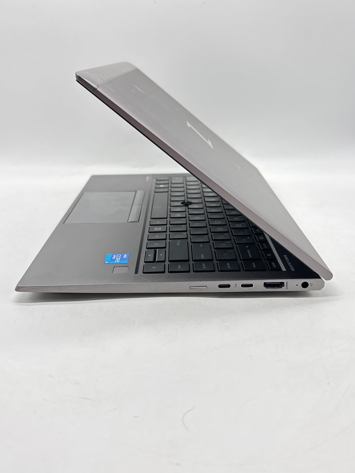 HP ZBook Firefly 14 G8 Core i5-1145G7 16GB RAM 512GB SSD  - READ