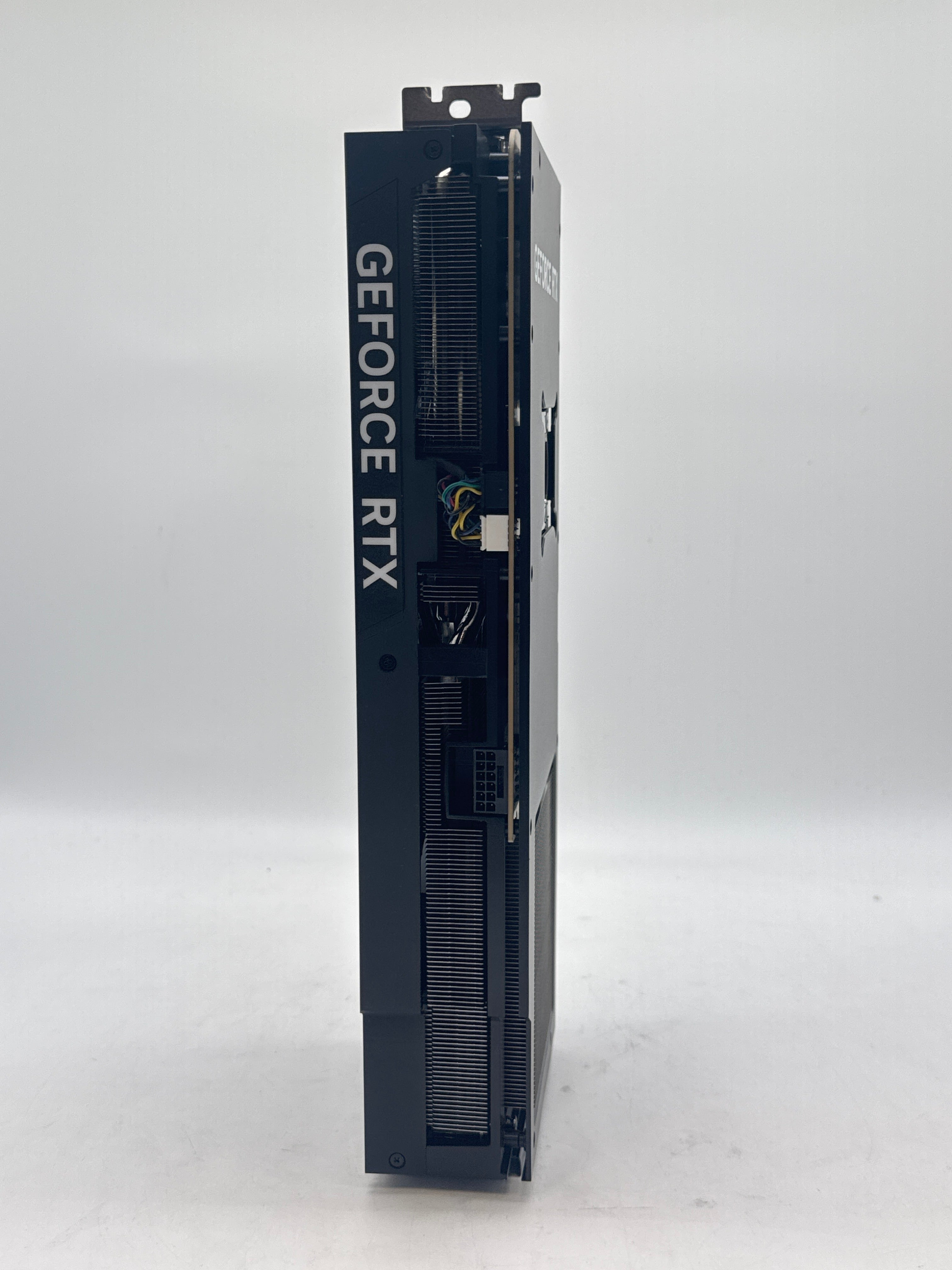 Dell OEM Geforce RTX 5080 16 GB GDDR7 - For Parts