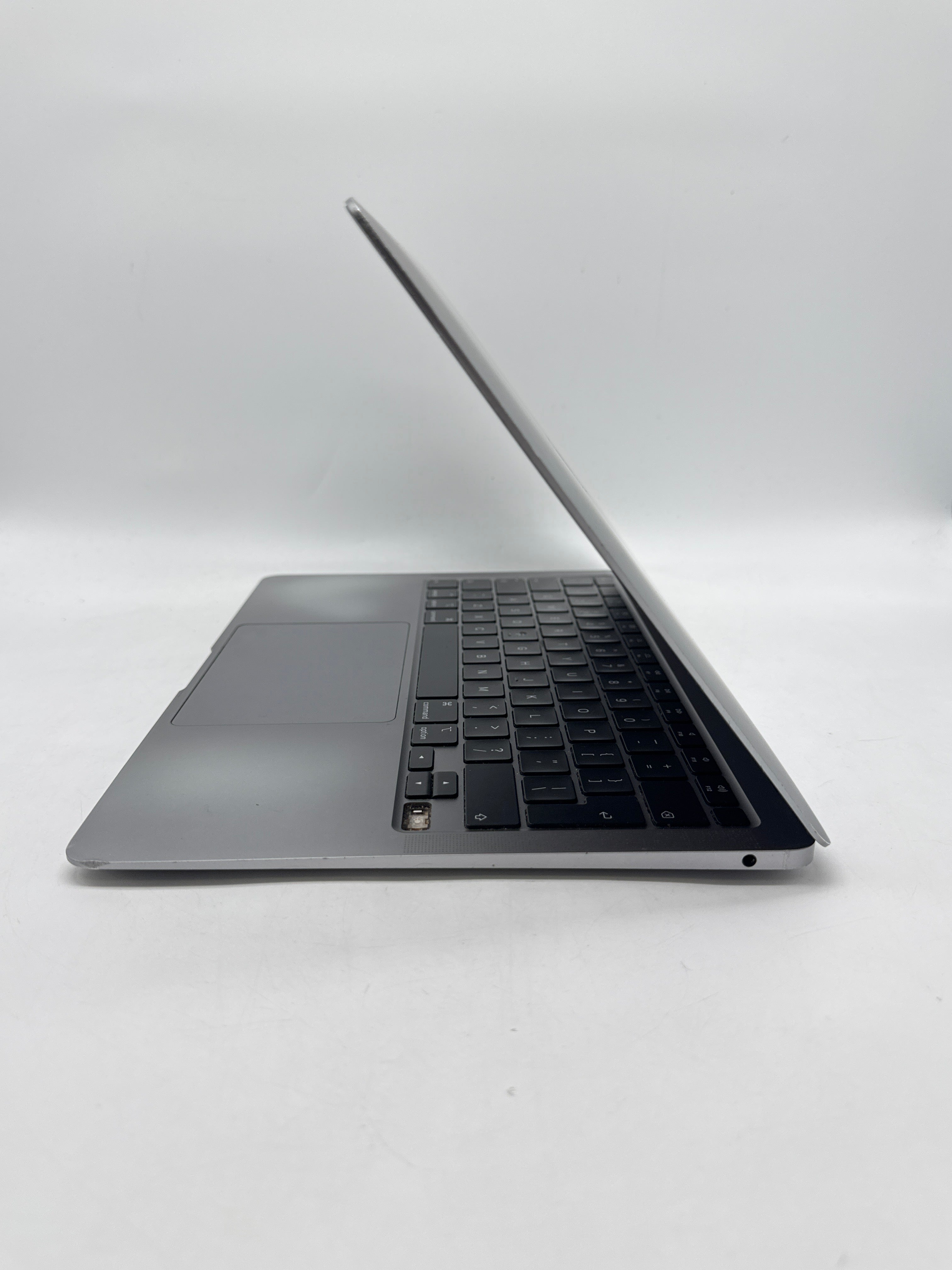 Apple MacBook Air 13" A2179 i7 16GB RAM 512GB SSD - Missing Arrow Key