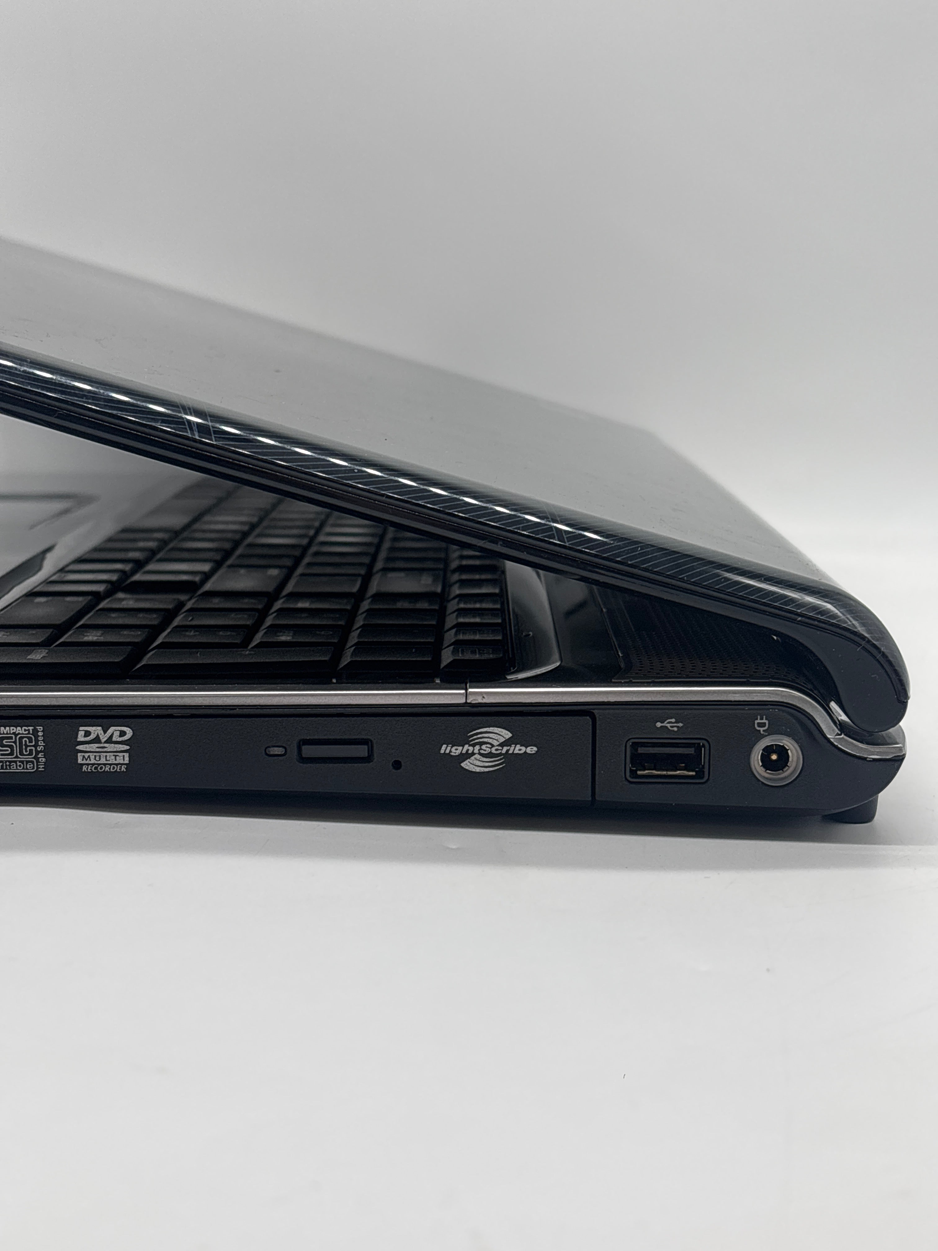 HP Pavillion dv2000 AMD Turion 64 X2 4GB RAM 250GB HDD - Bad HDD