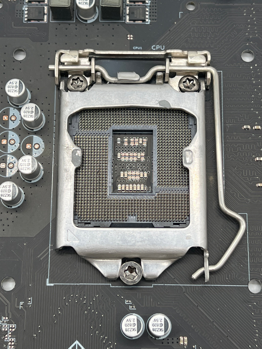 HP OMEN Obelisk 875-0014 Edoras Motherboard L23867-001 H370 Black Untested