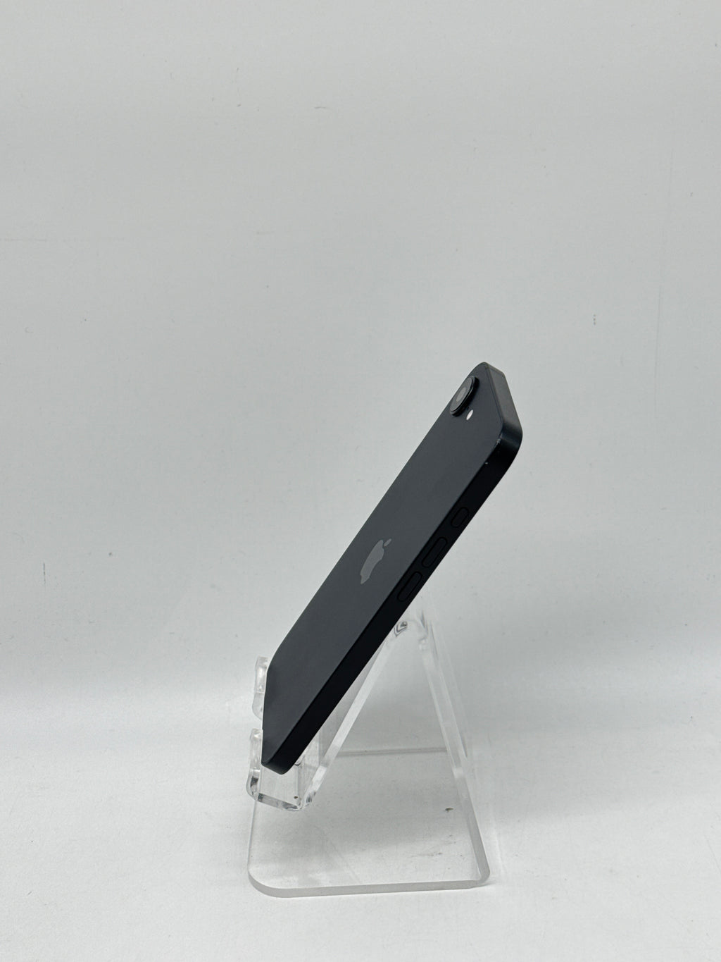 Apple iPhone 16e 128GB Black Unlocked - Used