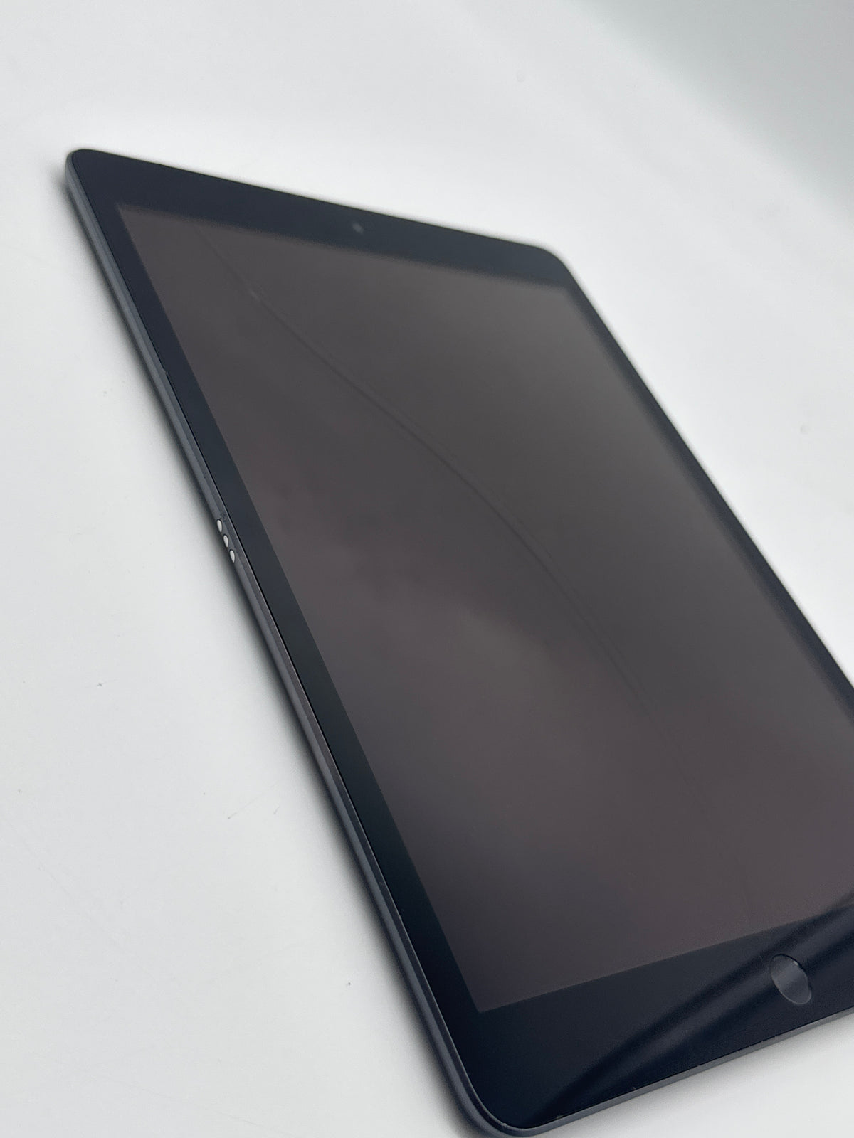 AT&T Apple iPad 9th Gen A2603 64GB Space Gray READ