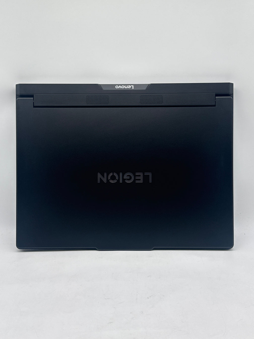 Lenovo Legion Pro 7 16" Core Ultra 7 255HX 32GB 2TB SSD RTX 5070 Ti - For Parts