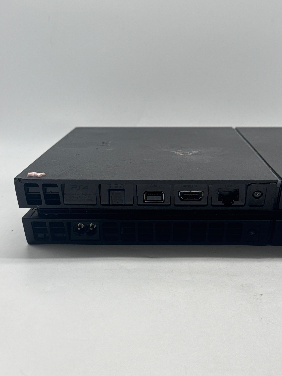 Sony PlayStation 4 CUH-1215A 500GB w/ 2 Controllers Black - Used