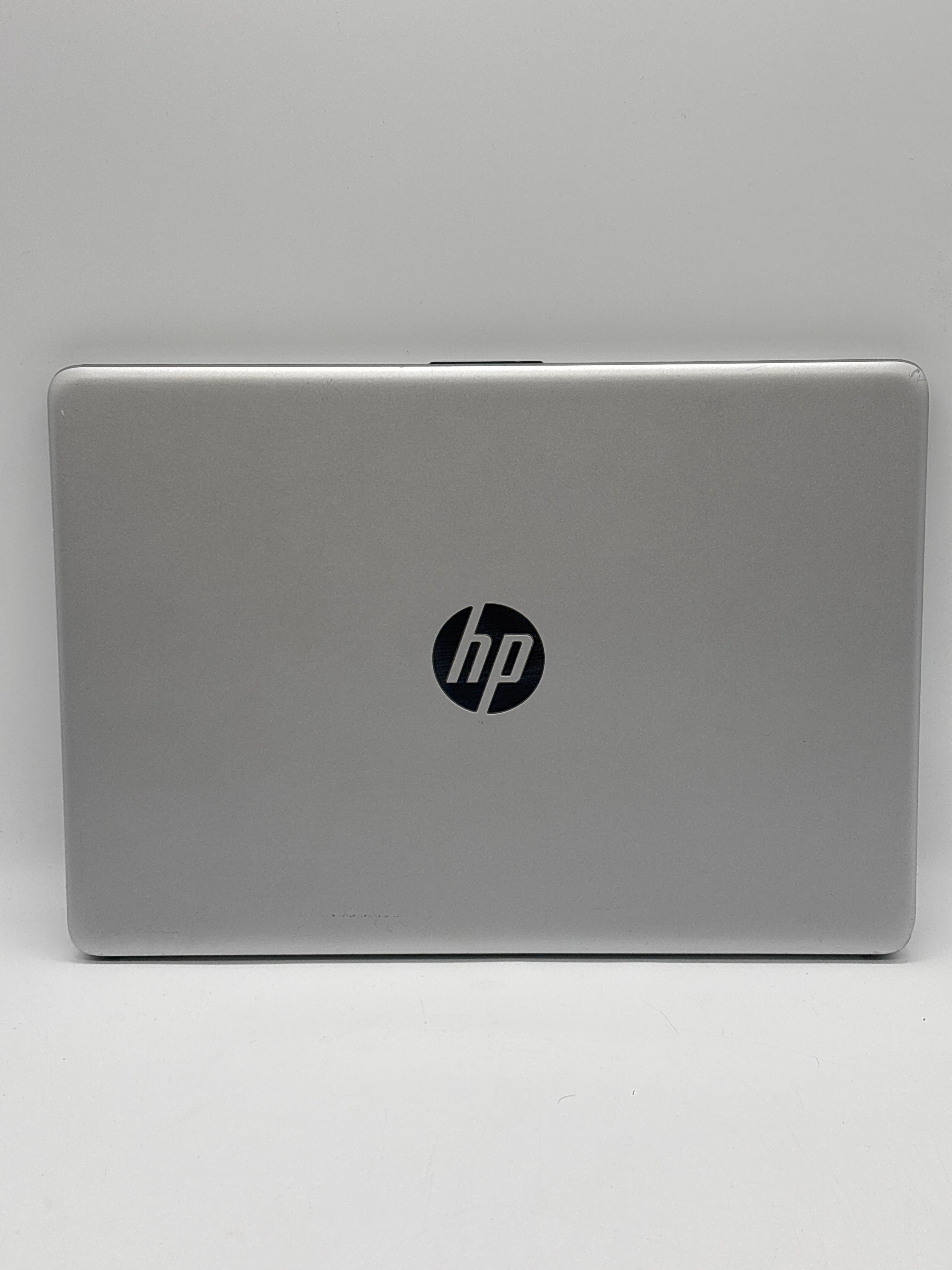 HP 14-dk0002dx 4GB RAM 128GB SSD - For Parts (Chipped Corner)