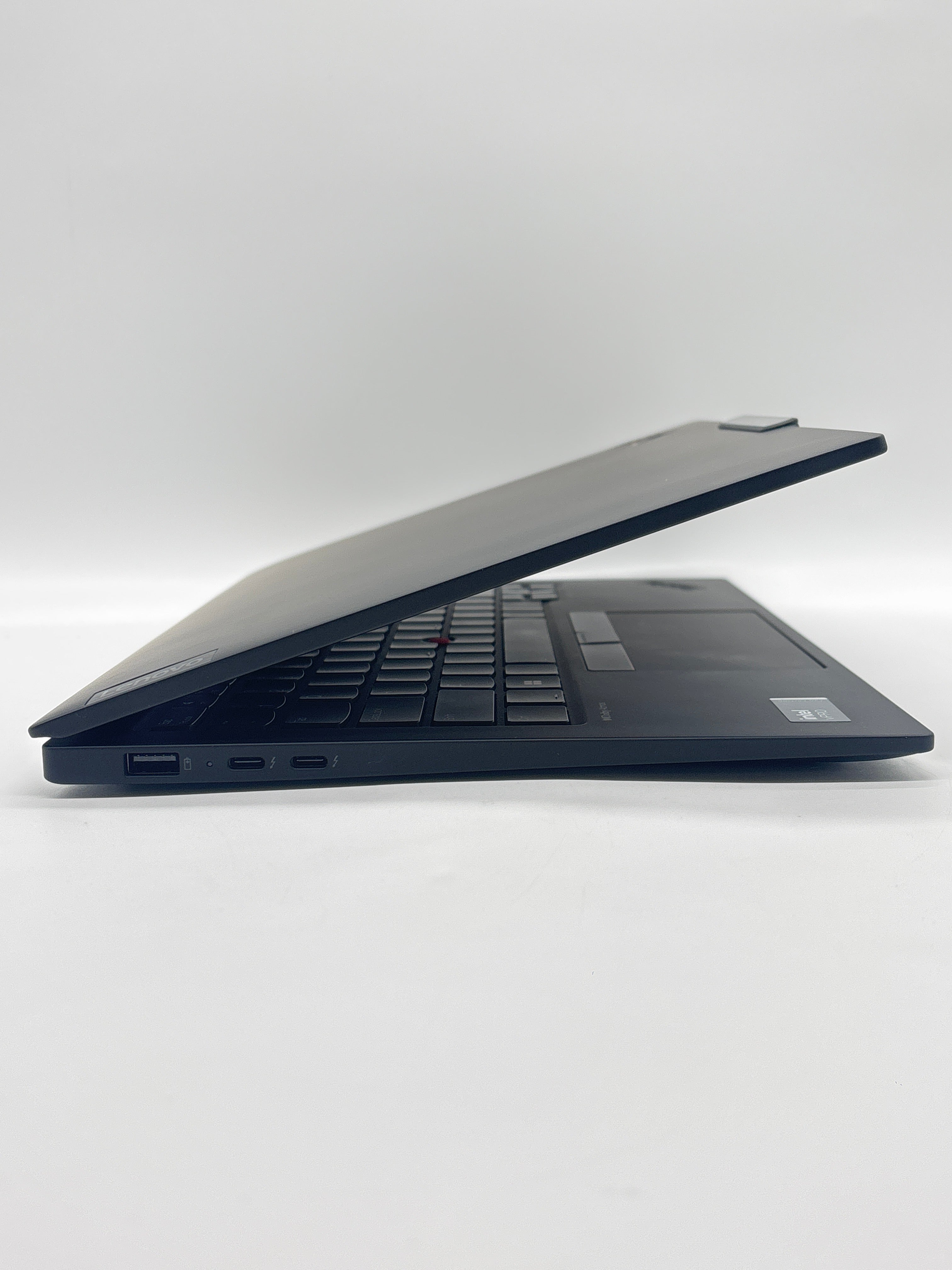 Lenovo ThinkPad X1 Carbon Gen 12 Ultra 7 165U 32GB 1TB Touch - (Warranty)