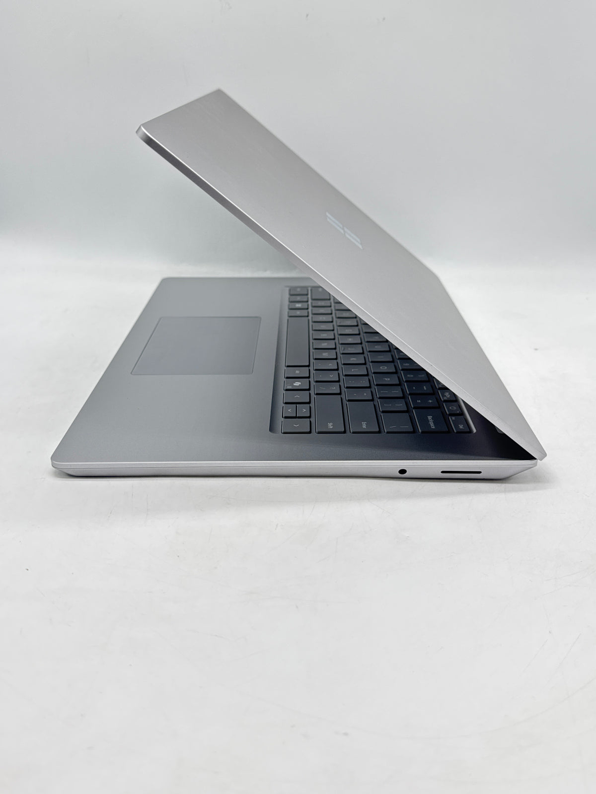 Microsoft Surface Laptop 6 15" Ultra 7 165H 32GB RAM 512GB SSD - Used