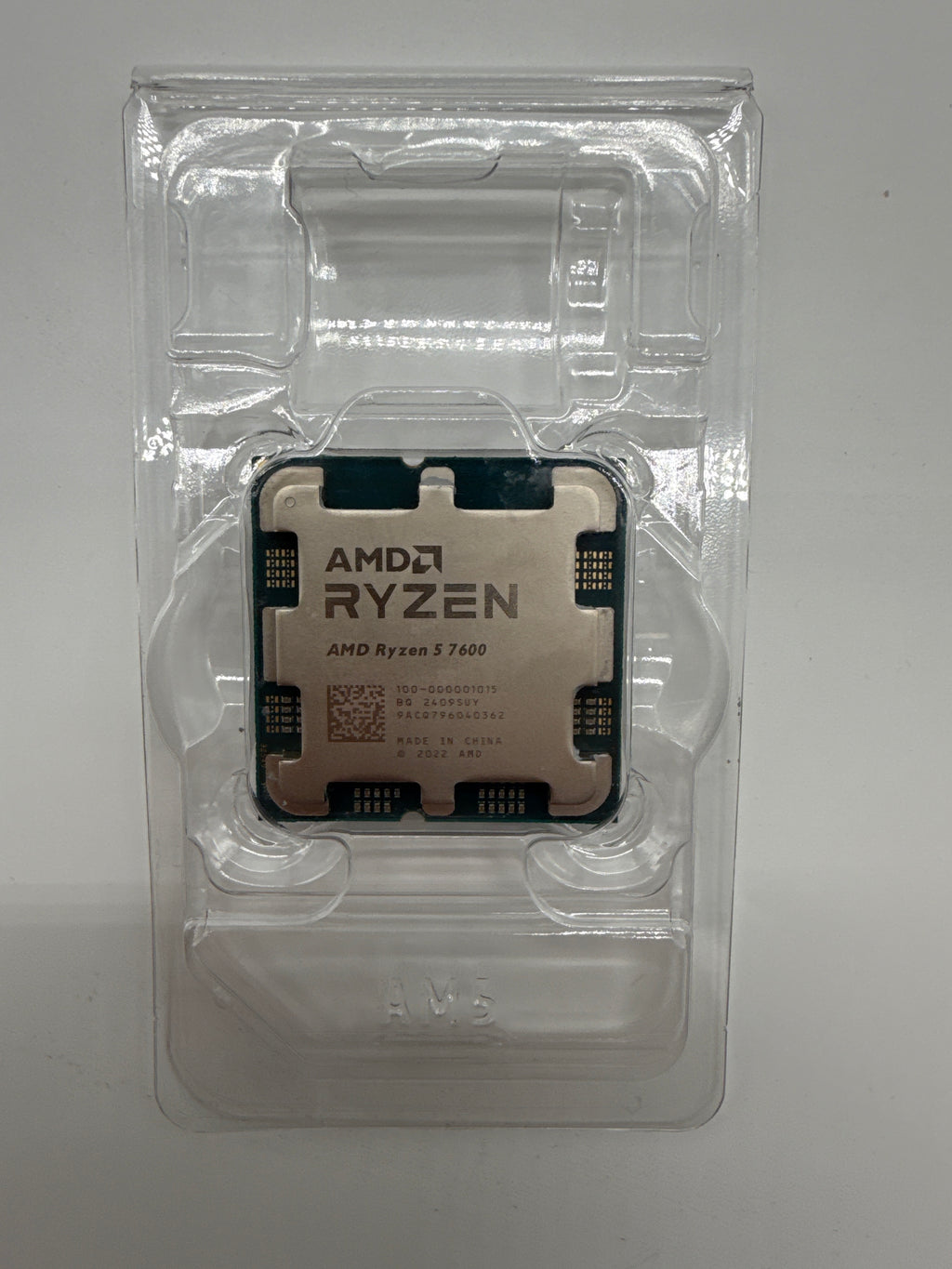 AMD Ryzen 5 7600 6-Core CPU 5.1 GHz Silver