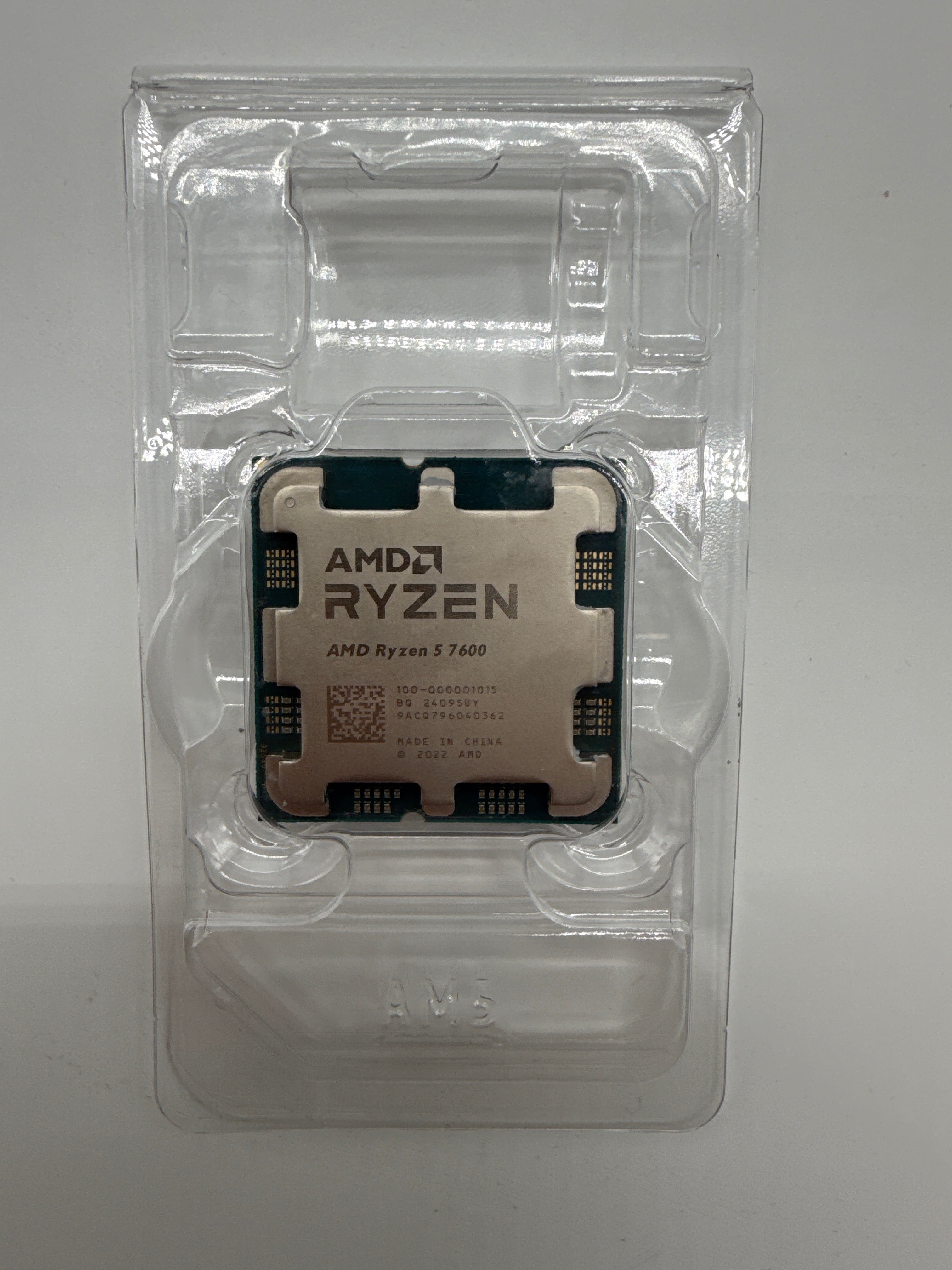 AMD Ryzen 5 7600 6-Core CPU 5.1 GHz Silver