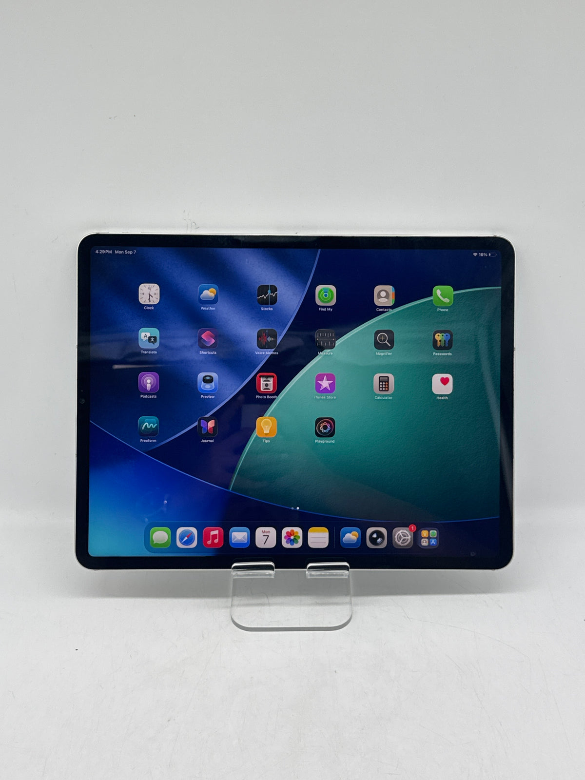 Apple iPad Pro 12.9" 5th Gen 256GB Wi-Fi + Cellular Silver - Loose Display