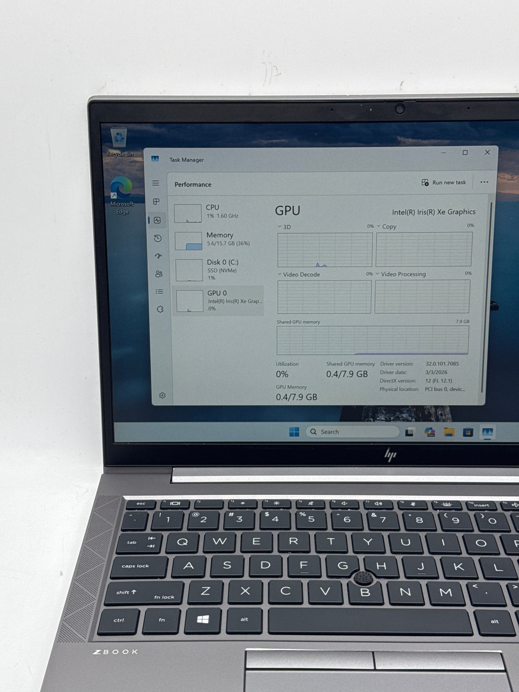 HP ZBook Firefly 14 G8 14" Intel Core i5-1135G7 16GB RAM 256GB SSD - READ