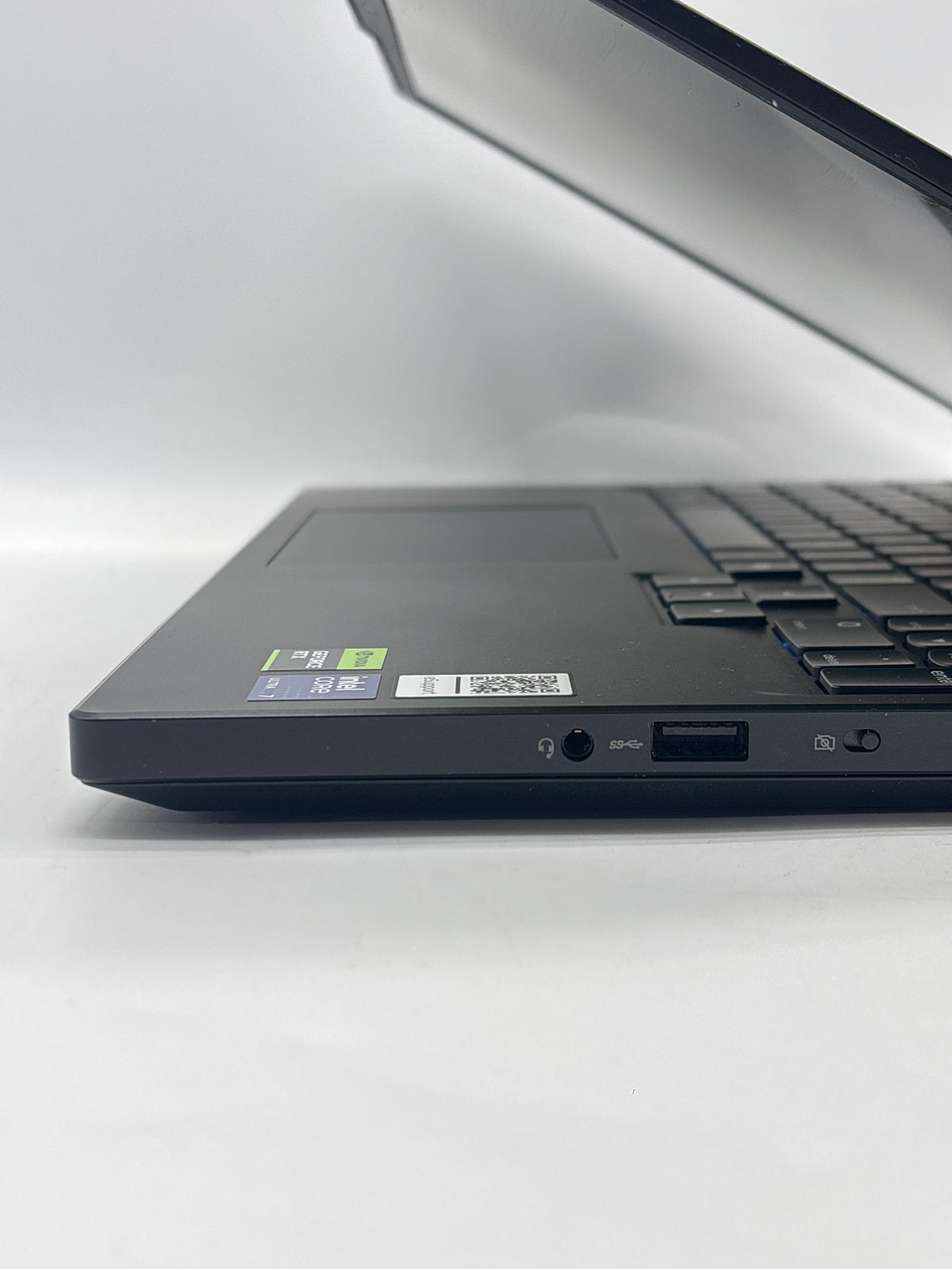 Lenovo Legion 5 15IAX10 15.6" Intel Core Ultra 7 255HX 32GB RAM 1TB SSD RTX 5070 Black - No Charger