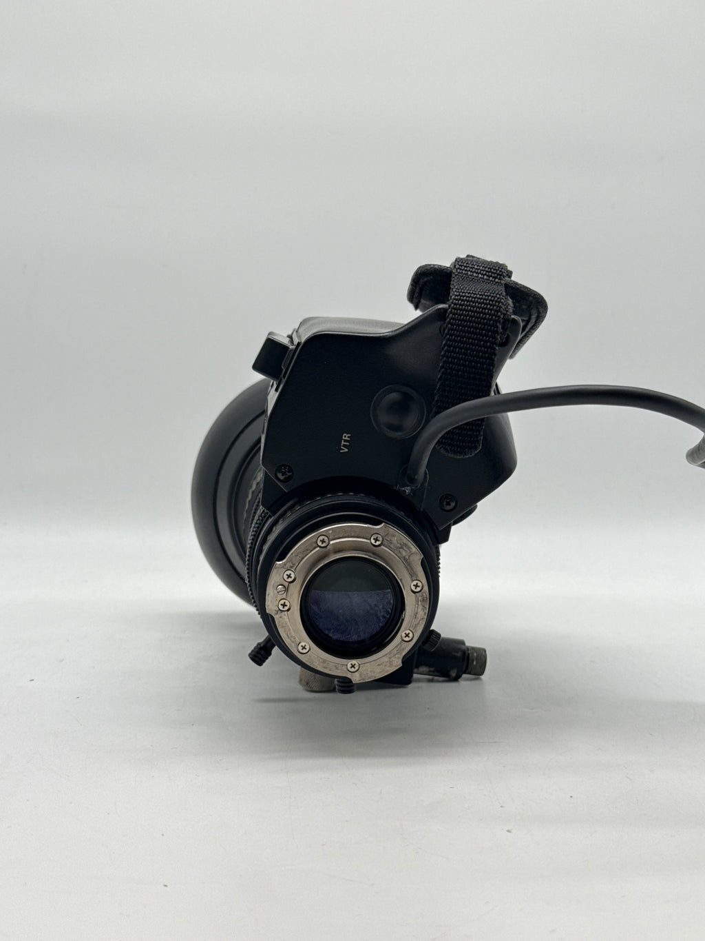 Canon YJ17x9.5B0 17x Broadcast BCTV Zoom Lens 9.5-162mm B4 Mount - Used