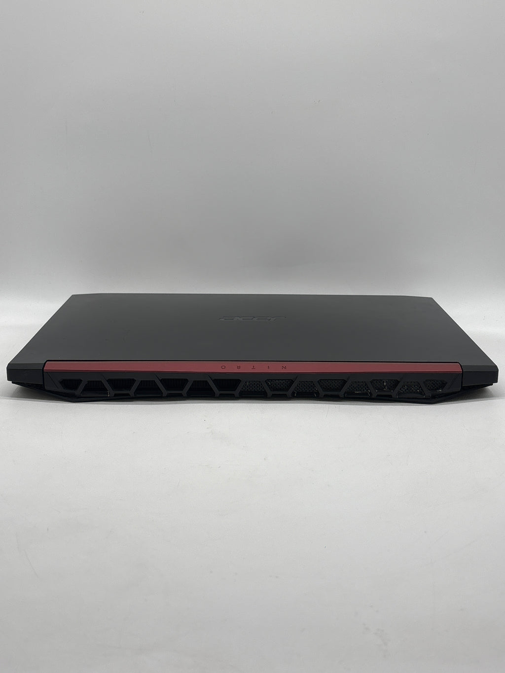 Acer Acer Nitro 5 N18C3 i5-9300H 8GB RAM 512GB SSD GTX 1650 - Bad Battery