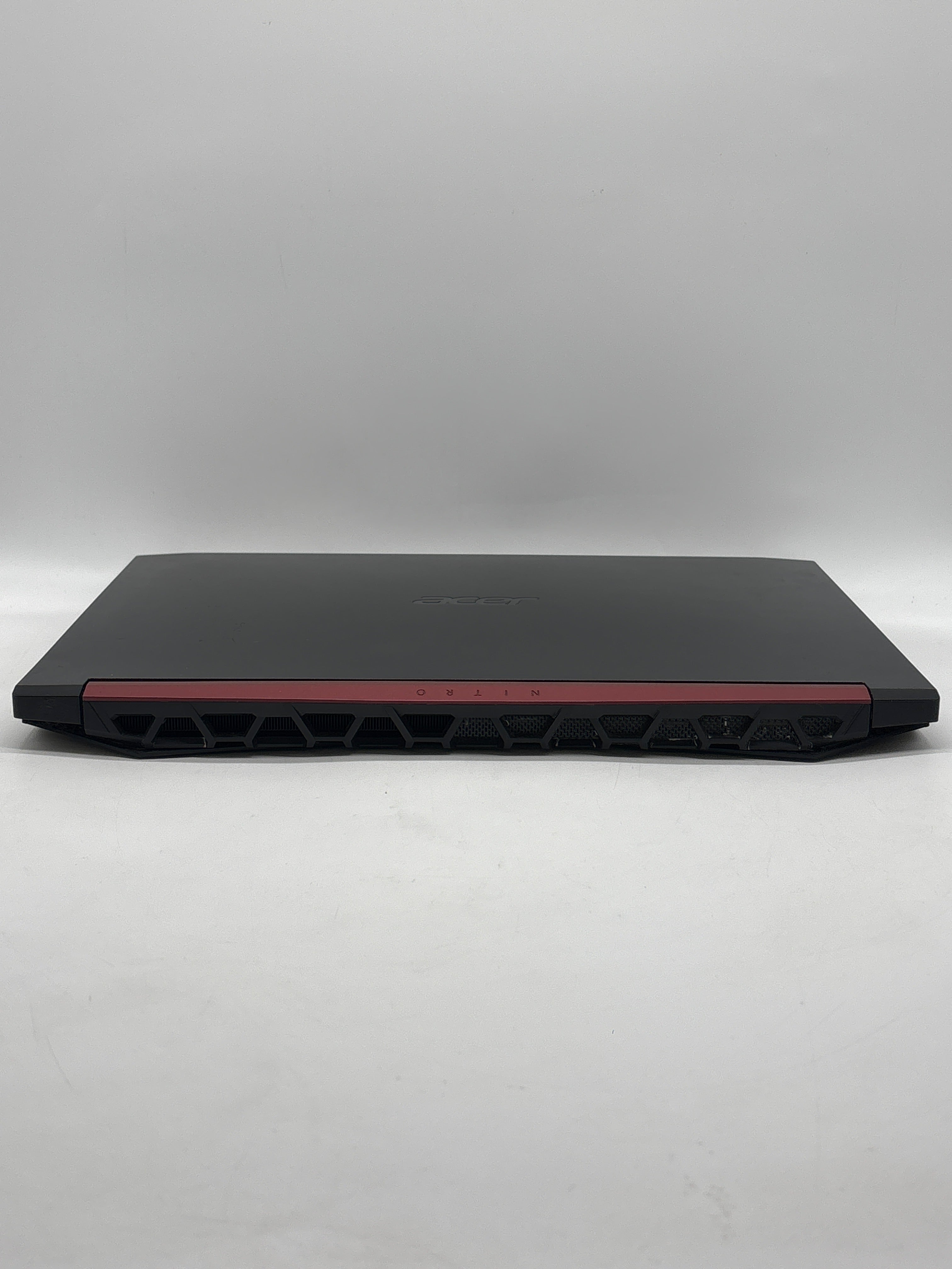Acer Acer Nitro 5 N18C3 i5-9300H 8GB RAM 512GB SSD GTX 1650 - Bad Battery