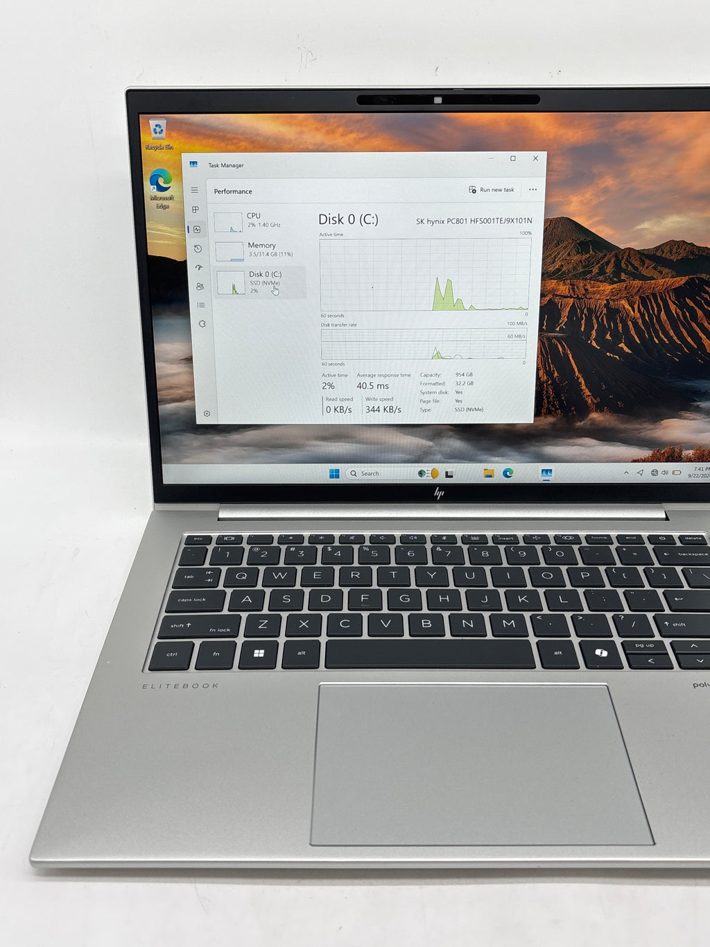 HP EliteBook 840 G11 14" Intel Ultra 5 135U 32GB RAM 1TB SSD - Used