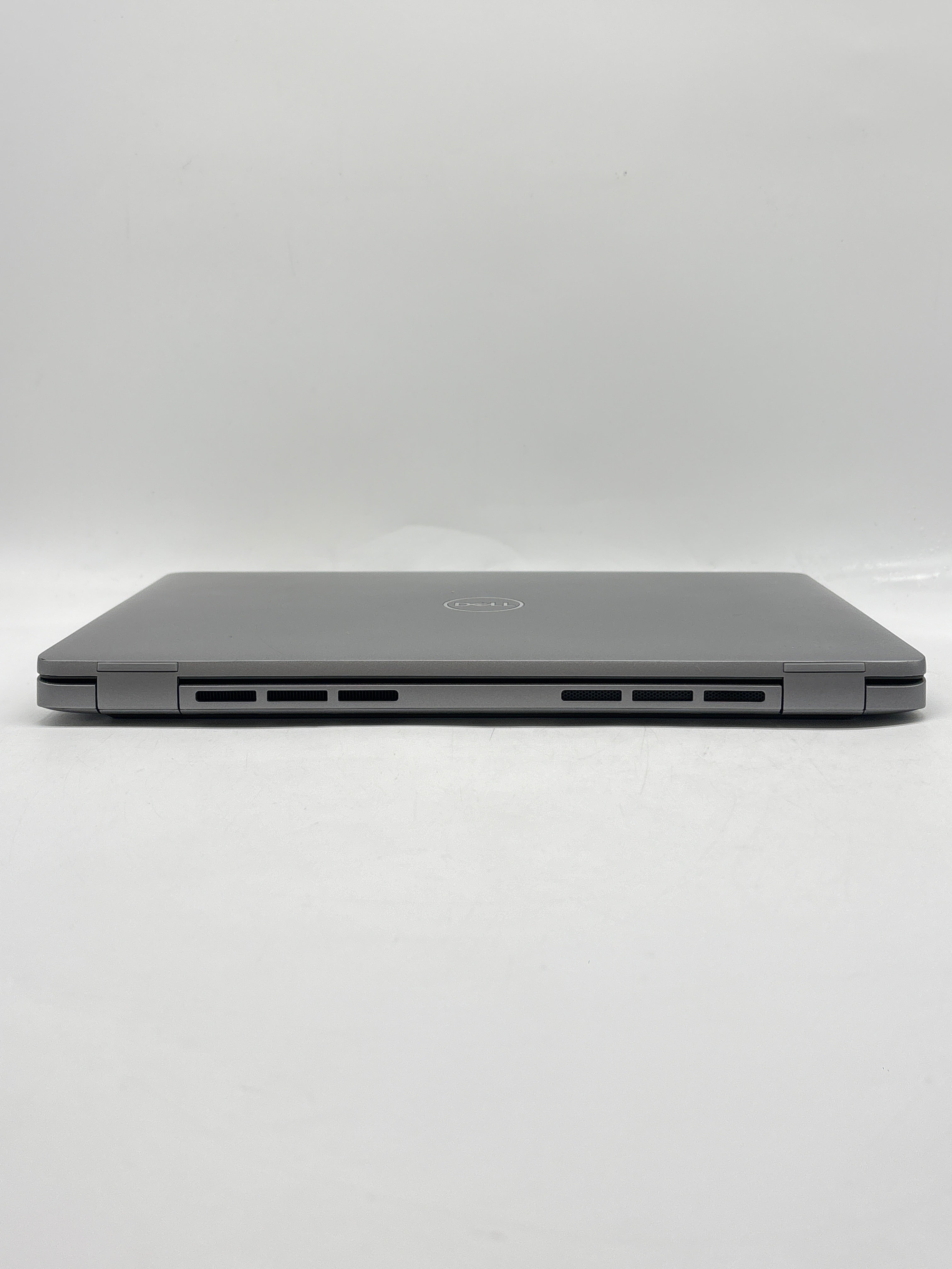 Dell Latitude 5450 14" Core Ultra 5 135U 16GB RAM 256GB SSD Gray - Used