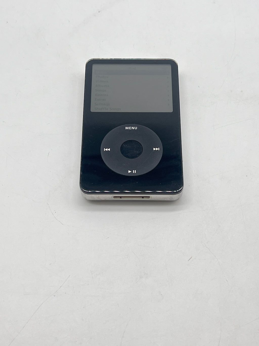 Apple iPod Classic 5th Gen A1136 (2005)  80GB  Black - Used with Box