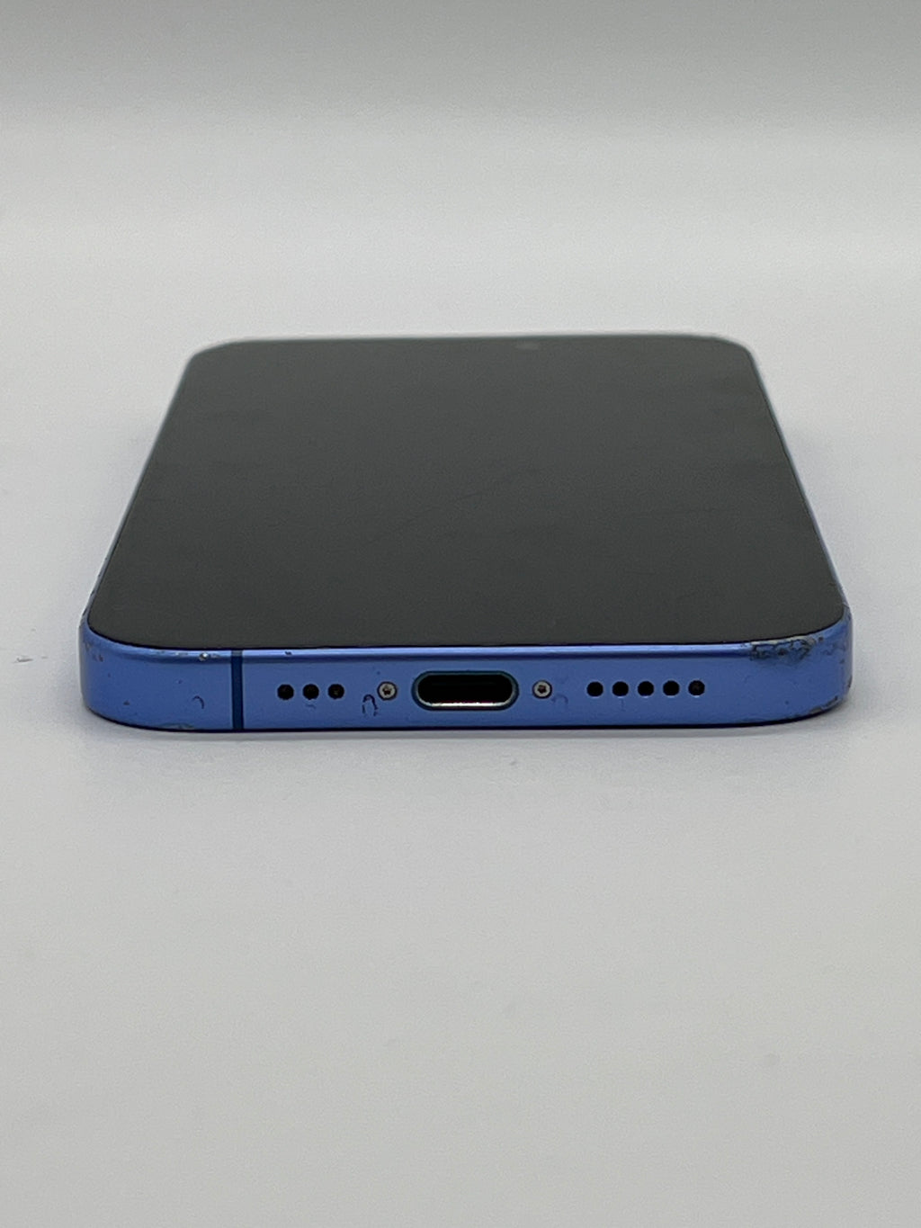 Apple iPhone 16 256 GB Used C