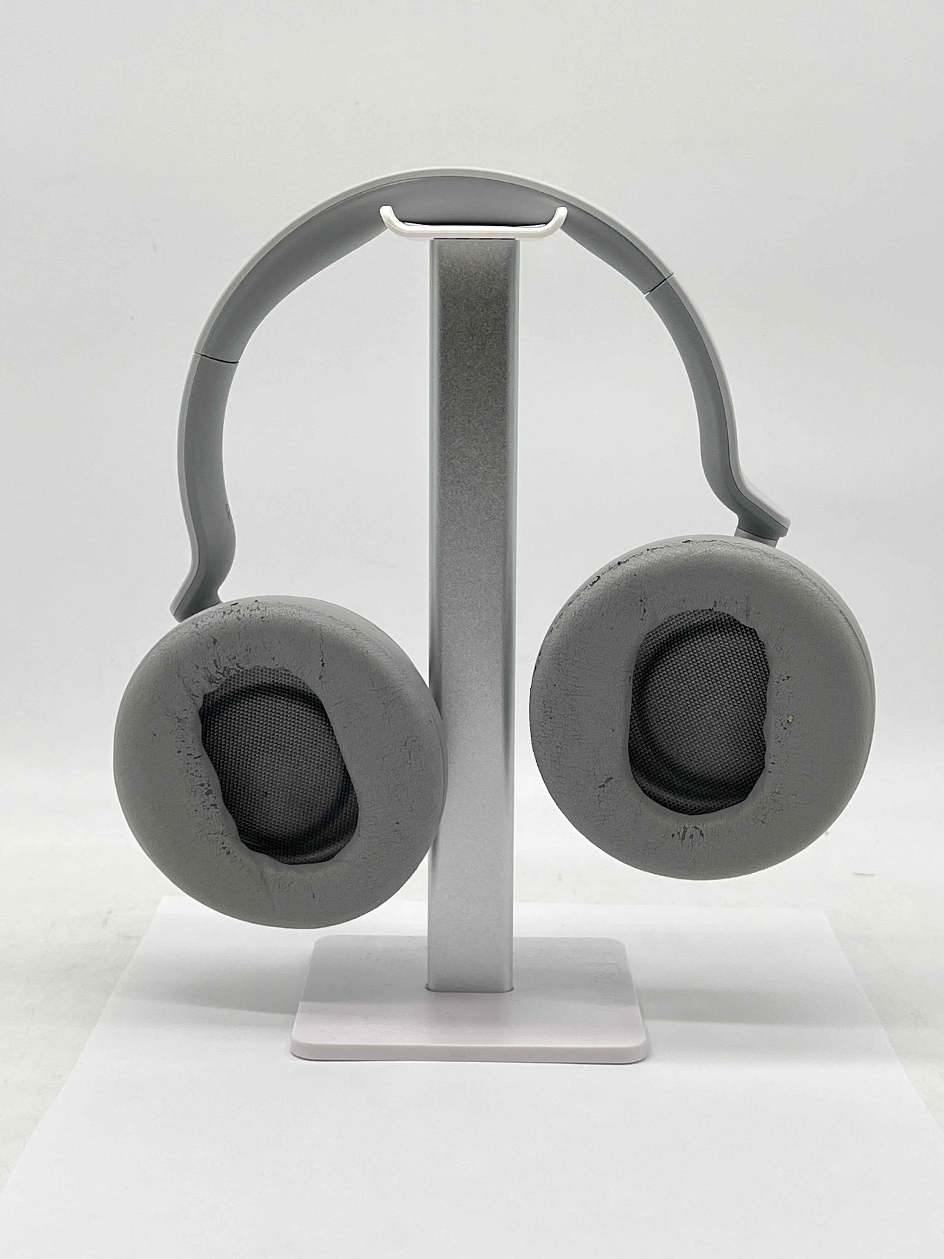 Microsoft Surface Headphones 1830 Ear-Cup Over the Ear Silver Used