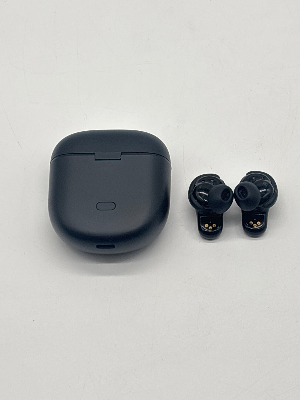 Bose QuietComfort Ultra In-Ear Noise Cancelling Bluetooth Earbuds Black Used
