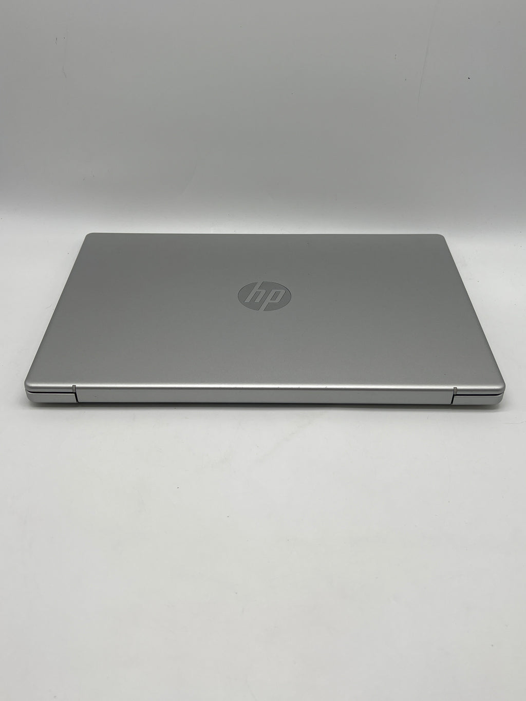 HP Laptop 14 AMD Ryzen 3 7320U 4GB RAM 256GB SSD - Used