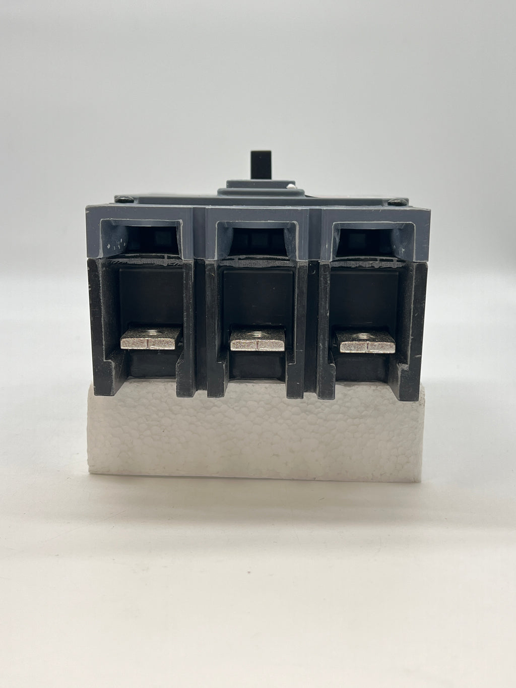 Siemens MBK3200R Main Breaker 200A - New Open Box