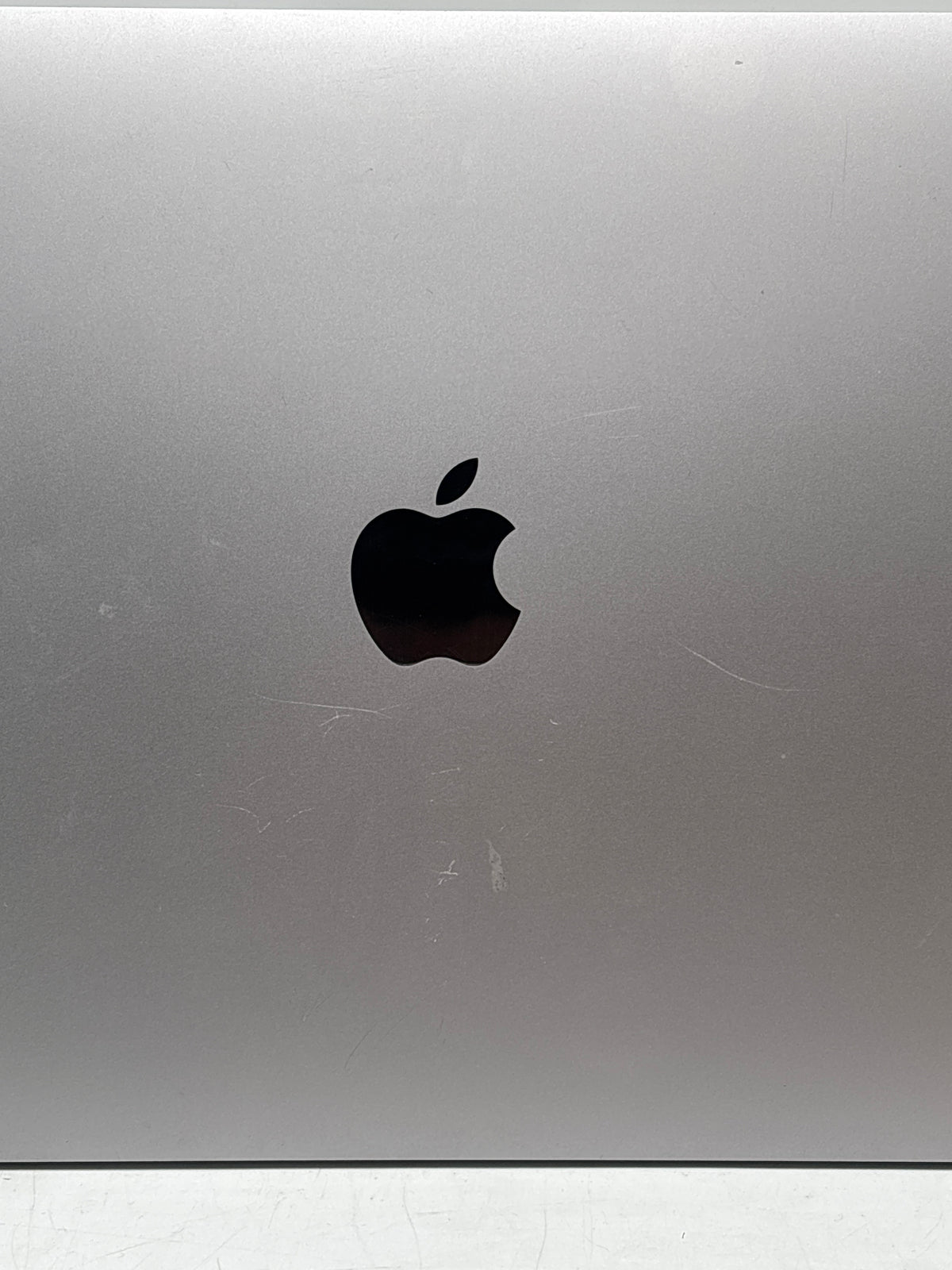 Apple MacBook Air 13in A2179 2020 Core i5 8GB RAM 256GB SSD - For Parts