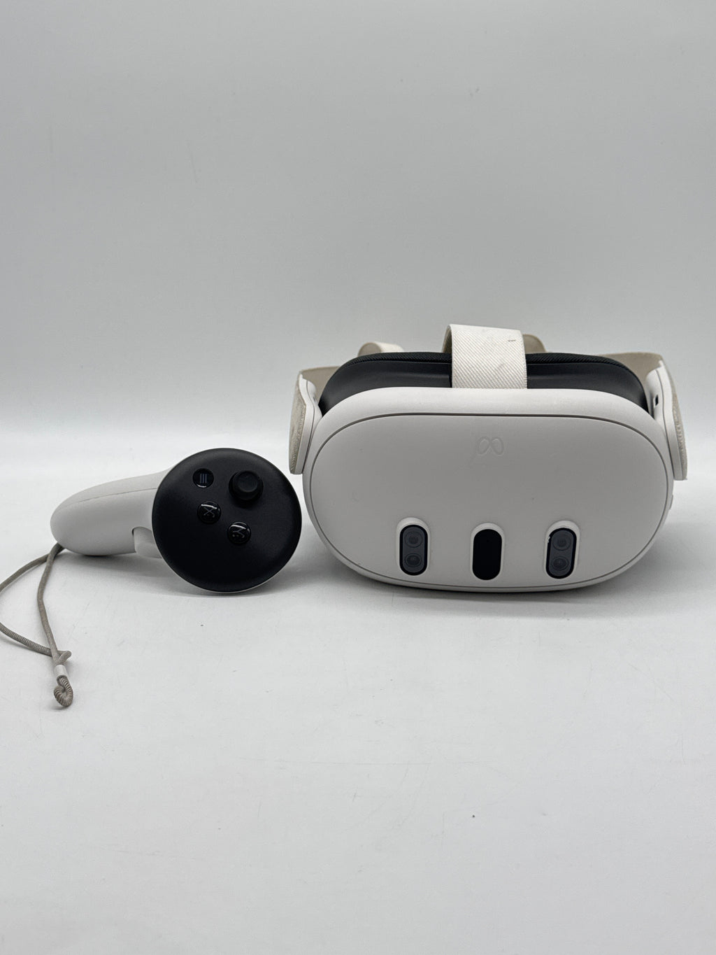 Meta Quest 3 Standalone VR Headset White 128GB - For Parts (Read DESC)