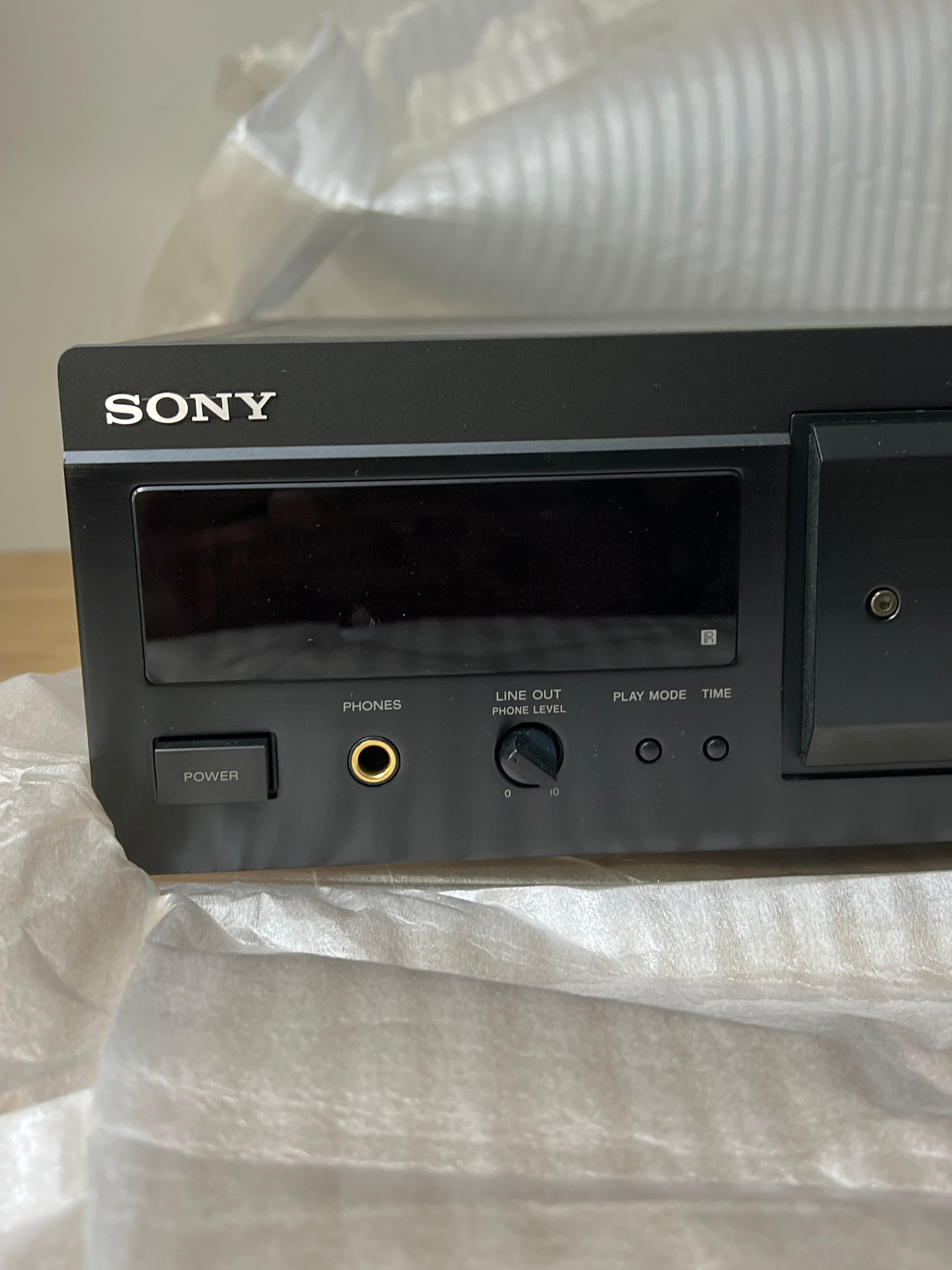 Sony CDP‑XA20ES Hi-Fi Compact Disc Player - Brand New in Box