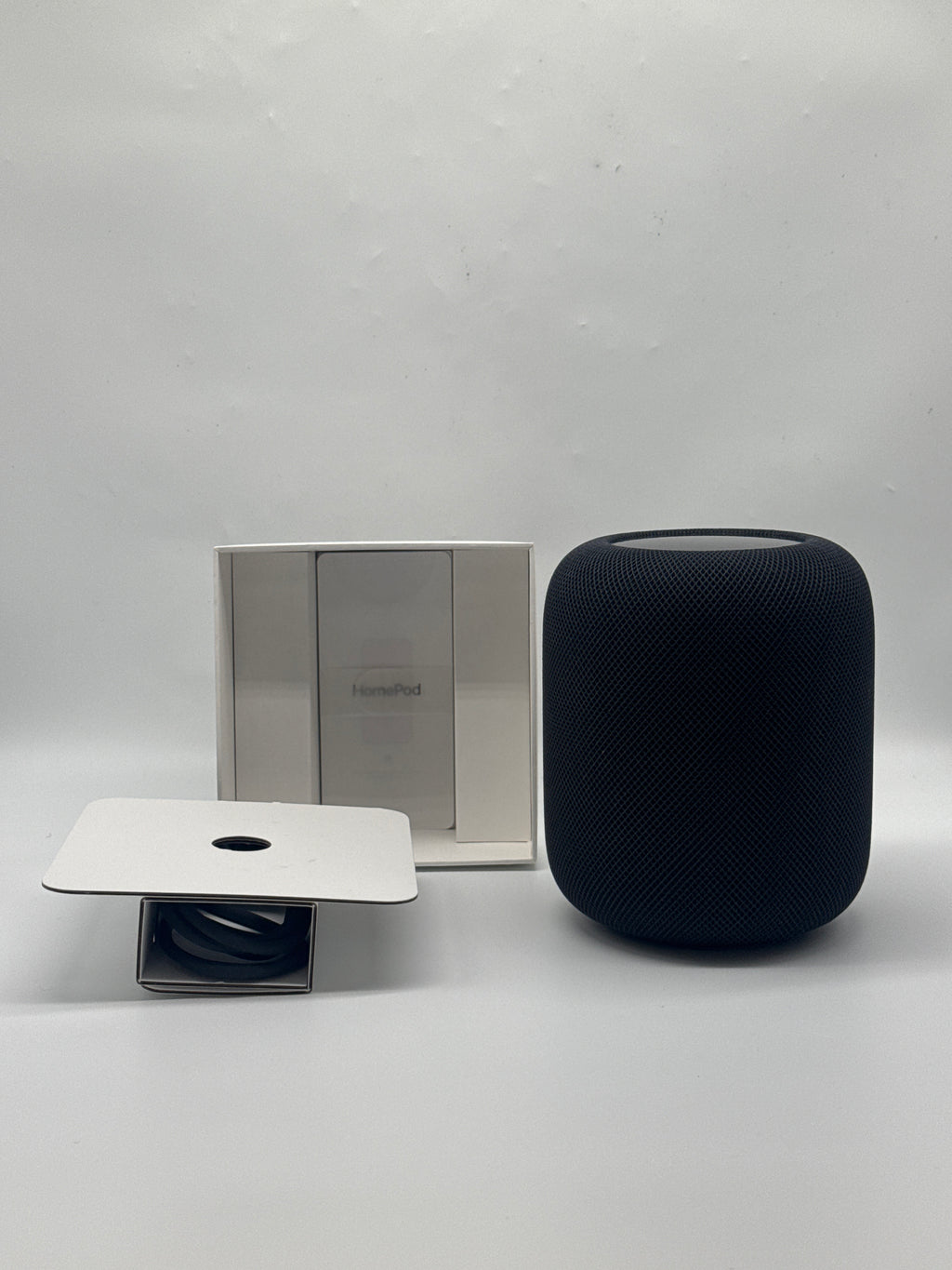 Apple Smart HomePod 2nd Gen A2825 Midnight - Used