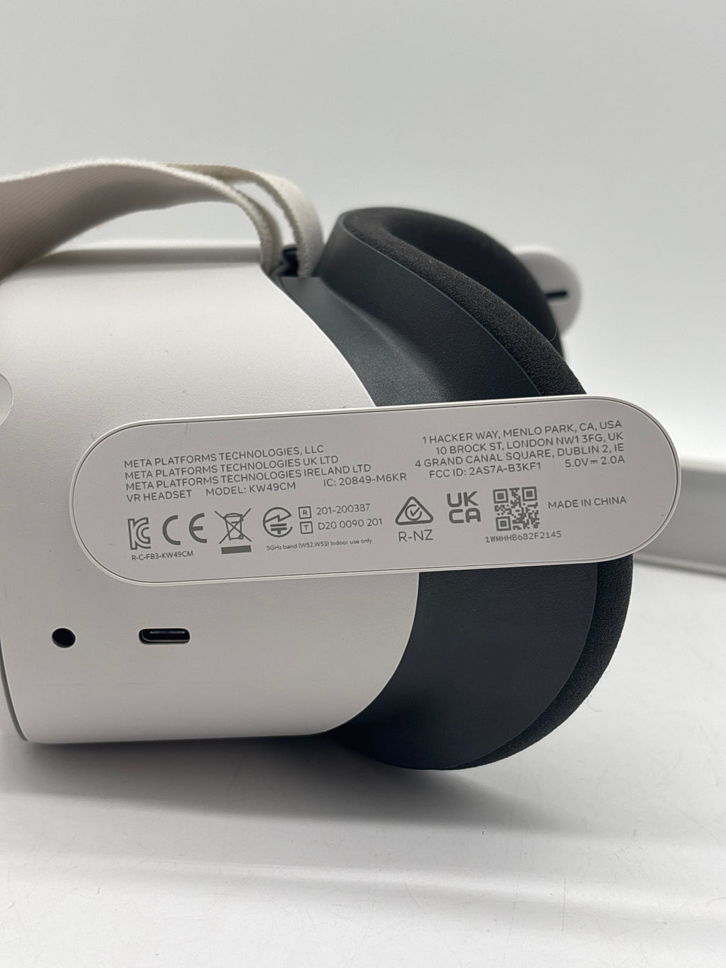Meta Oculus Quest 2 KW49CM 128GB - White