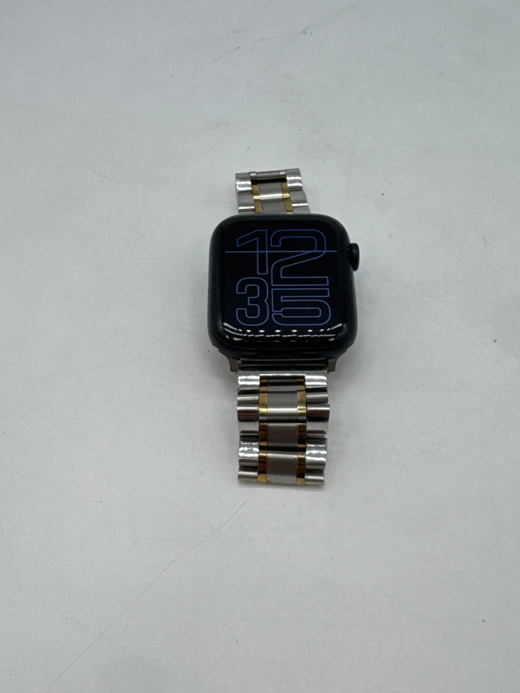 Apple Watch SE 2 GPS A2723 44mm Black Aluminum - Used